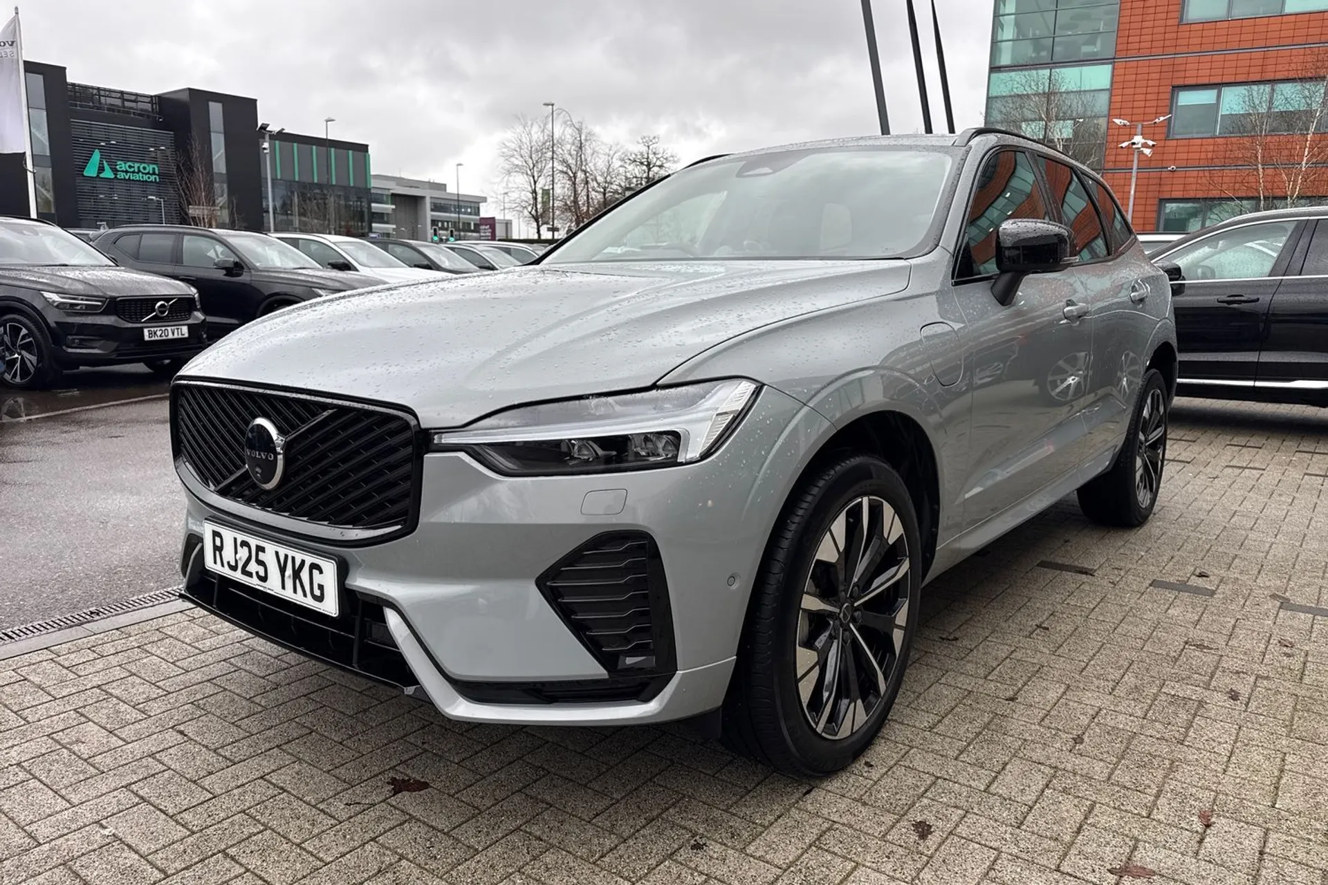 Volvo XC60 thumbnail image number 12