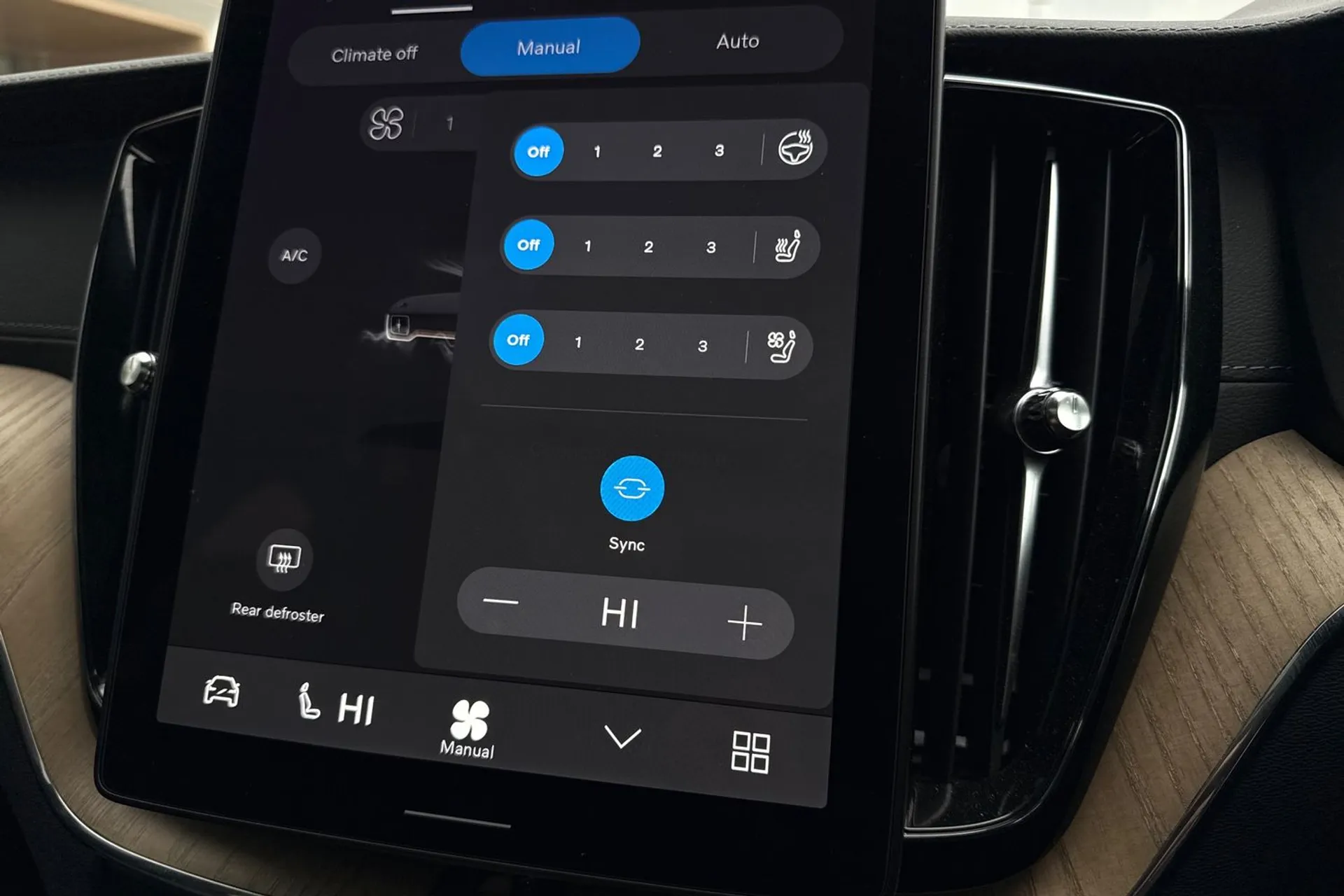 Volvo XC60 thumbnail image number 40