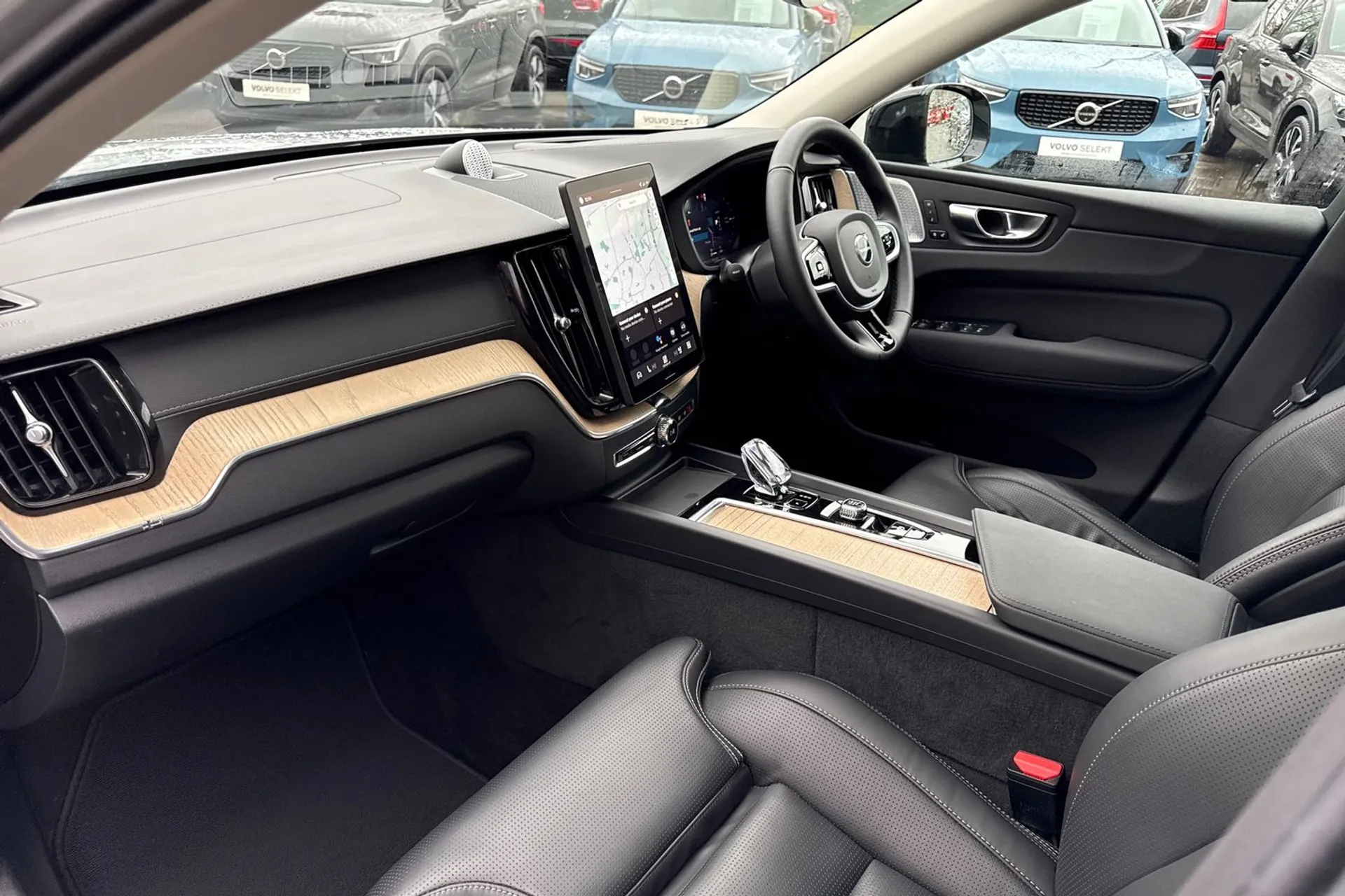 Volvo XC60 thumbnail image number 27