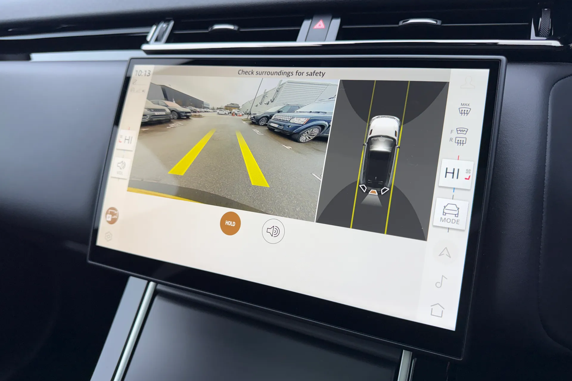 LAND ROVER RANGE ROVER VELAR thumbnail image number 7