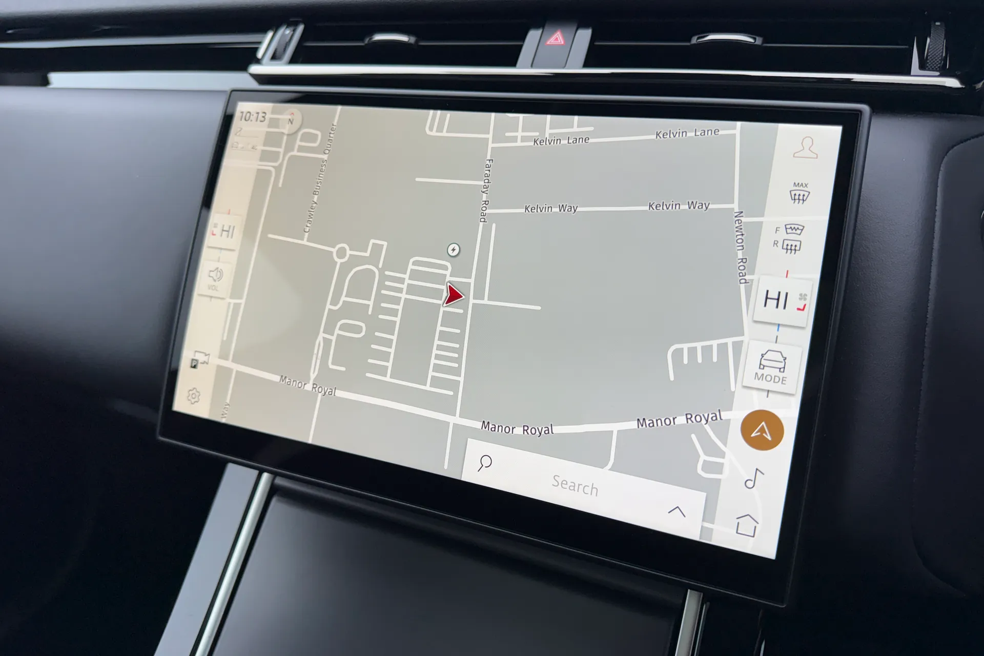 LAND ROVER RANGE ROVER VELAR thumbnail image number 6