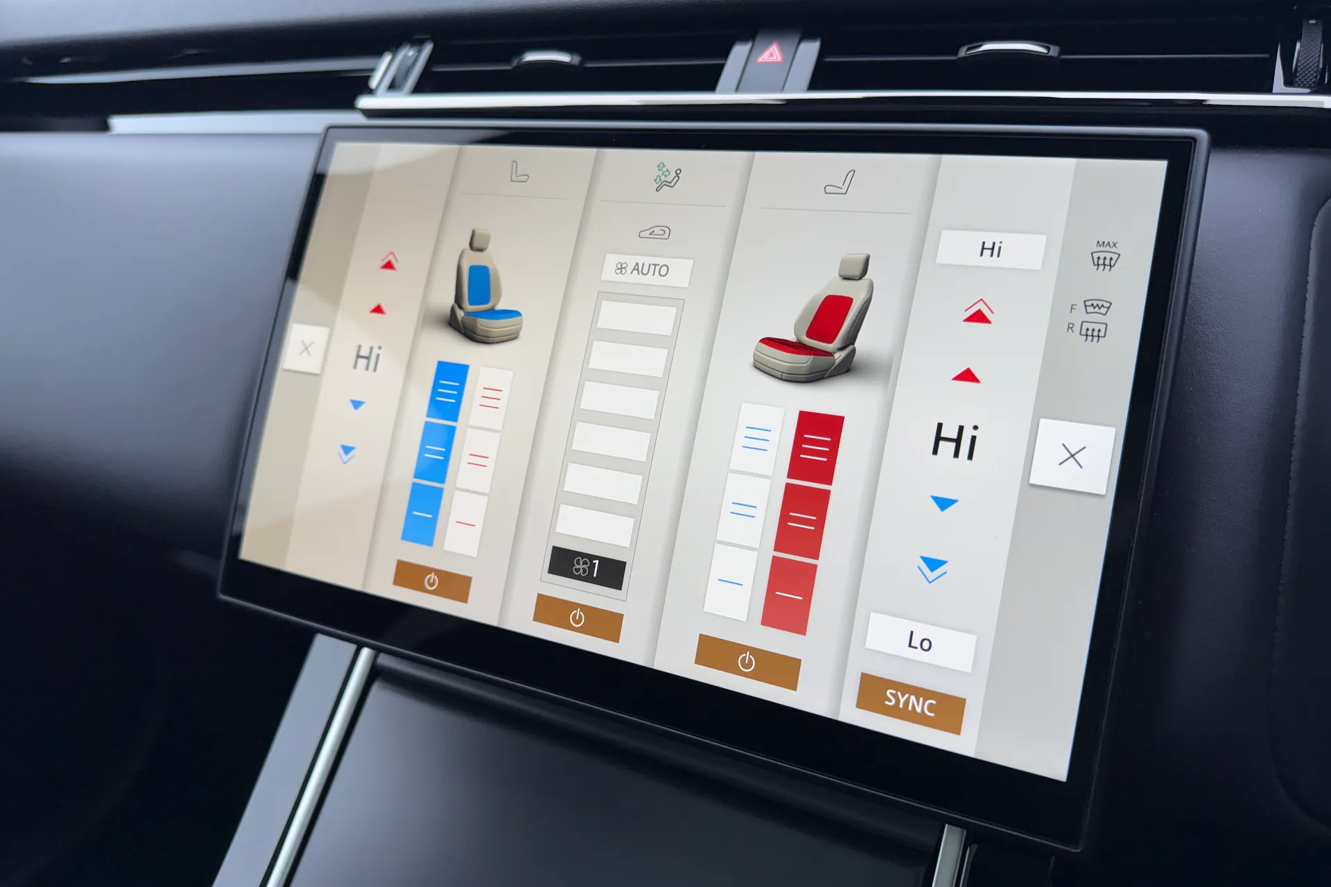 LAND ROVER RANGE ROVER VELAR thumbnail image number 42