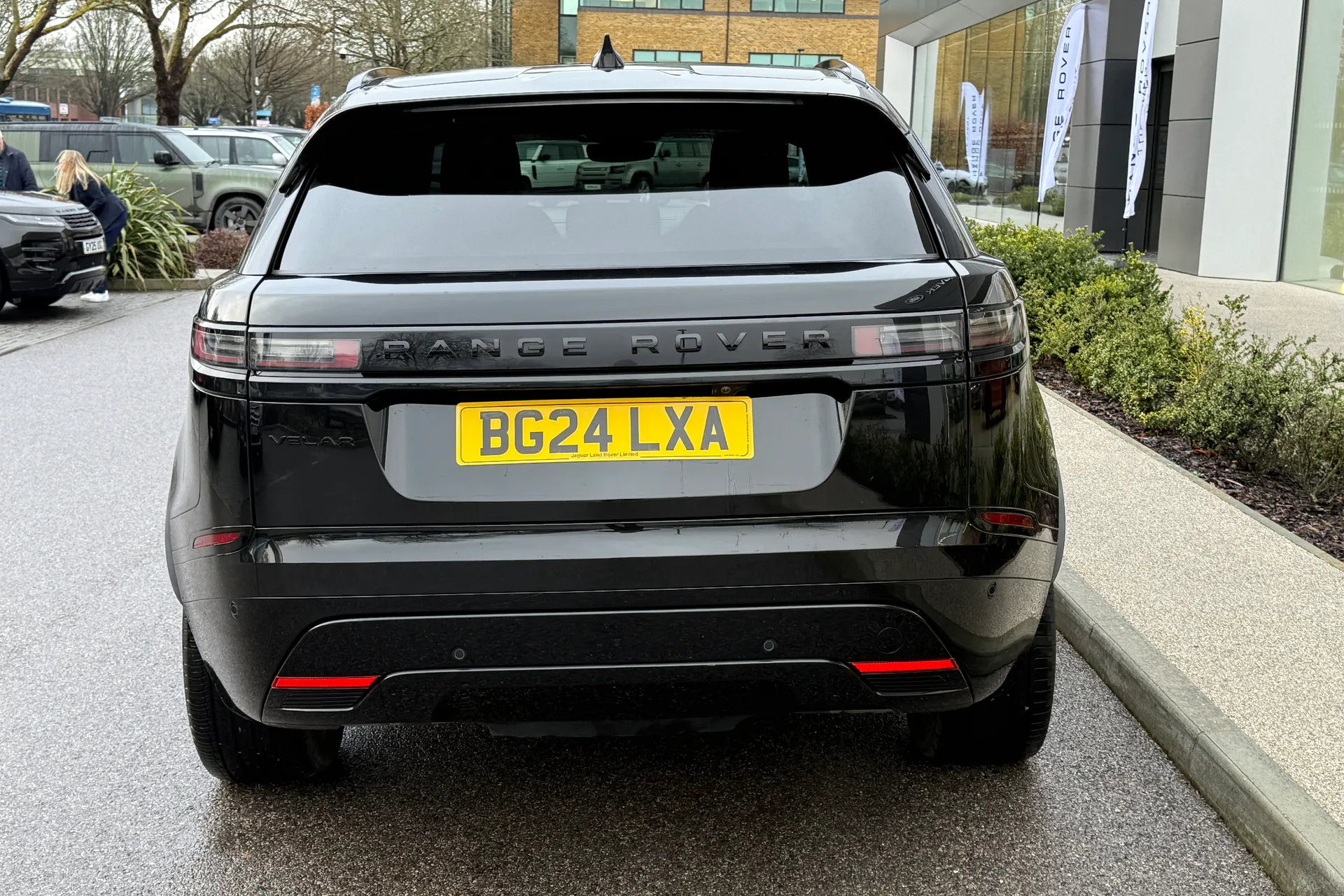 LAND ROVER RANGE ROVER VELAR thumbnail image number 13