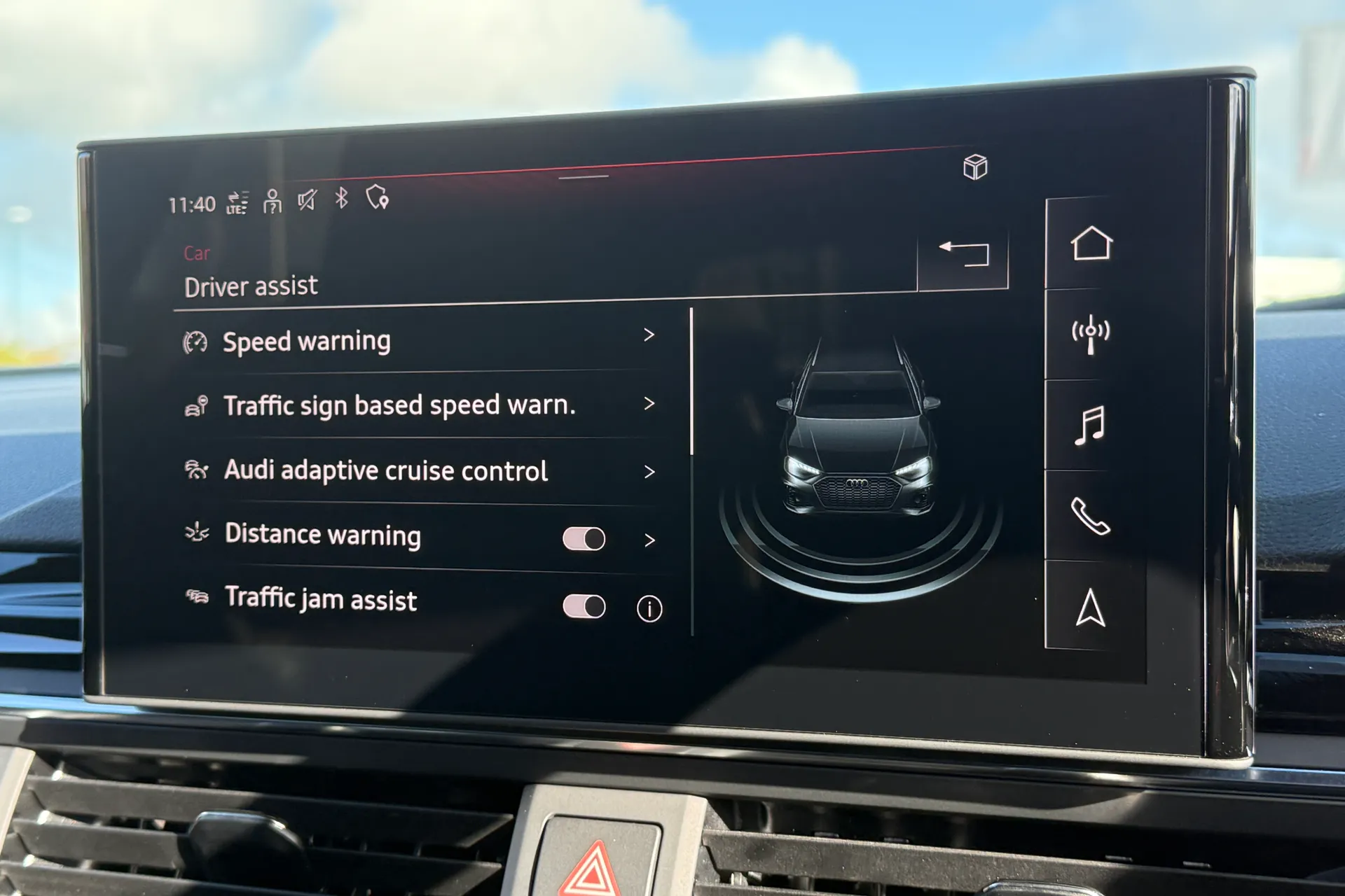 Audi RS4 thumbnail image number 13