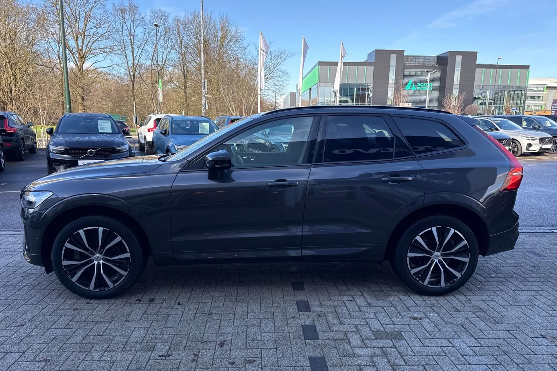 Volvo XC60 thumbnail image number 11