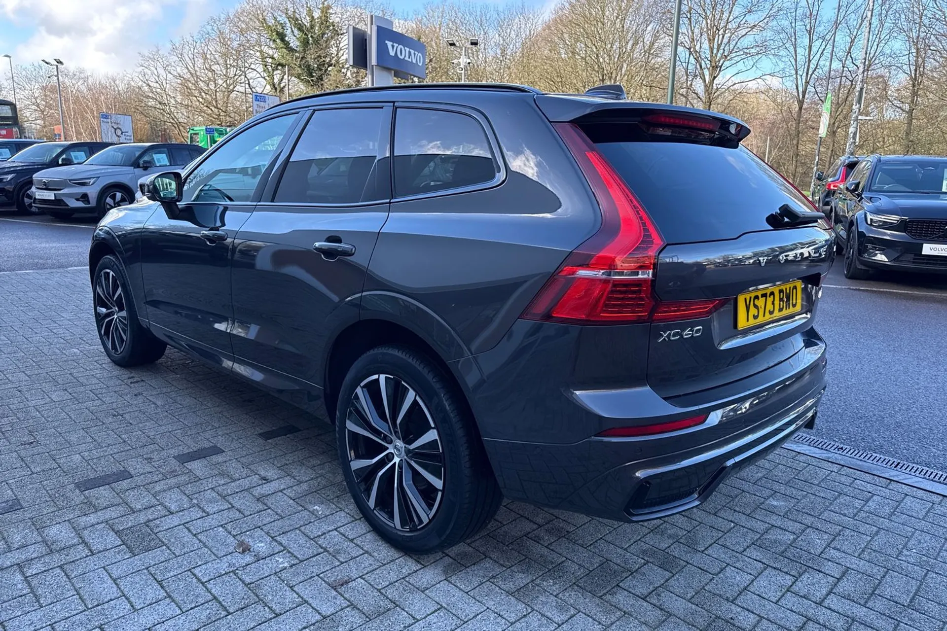 Volvo XC60 thumbnail image number 10