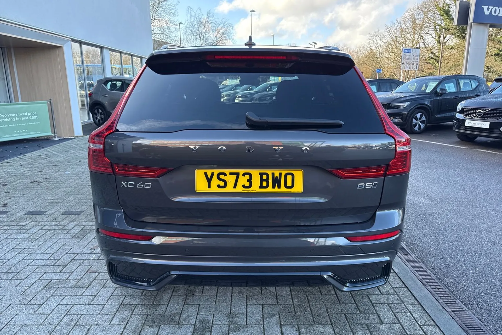 Volvo XC60 thumbnail image number 9