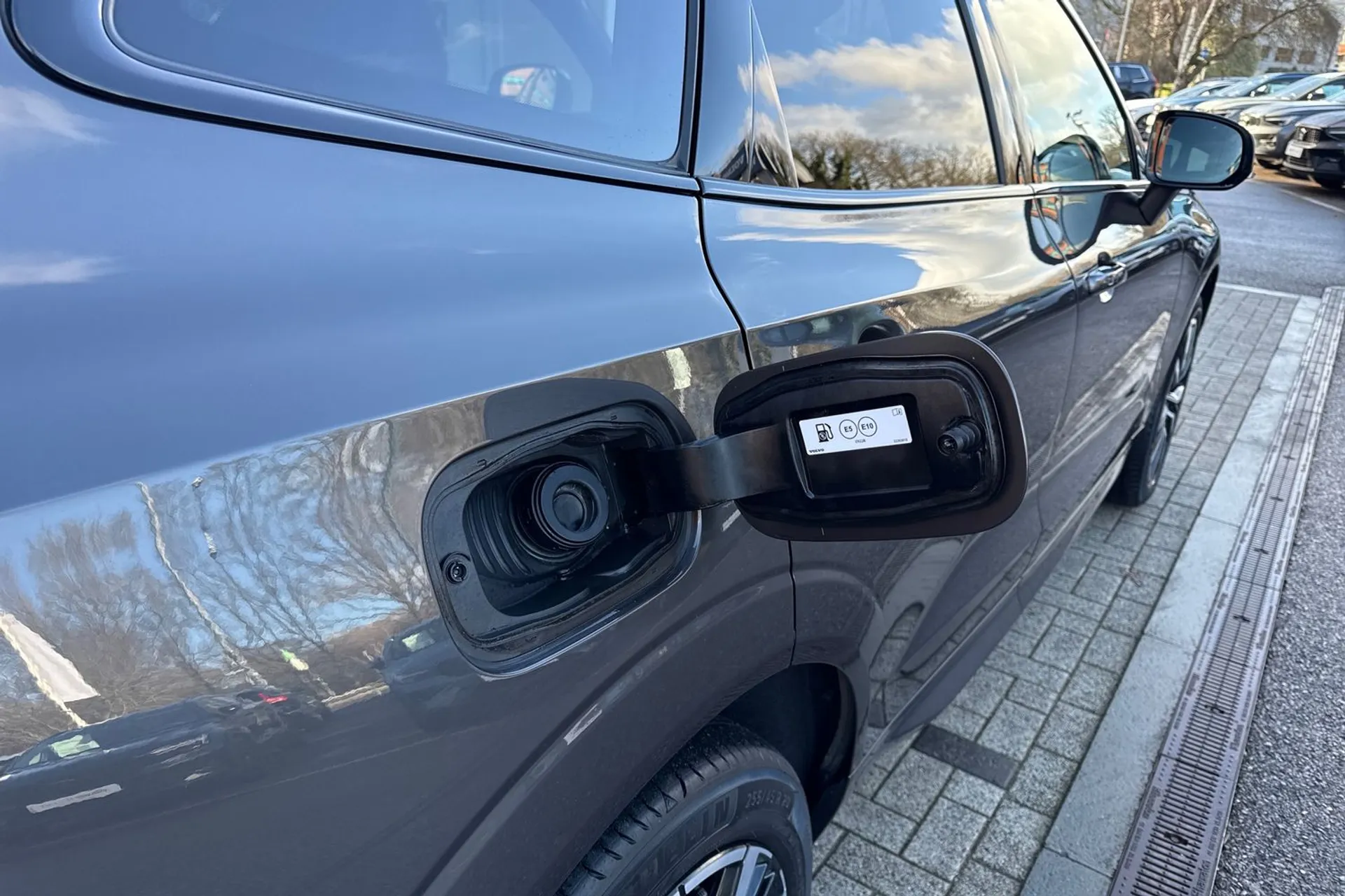 Volvo XC60 thumbnail image number 19