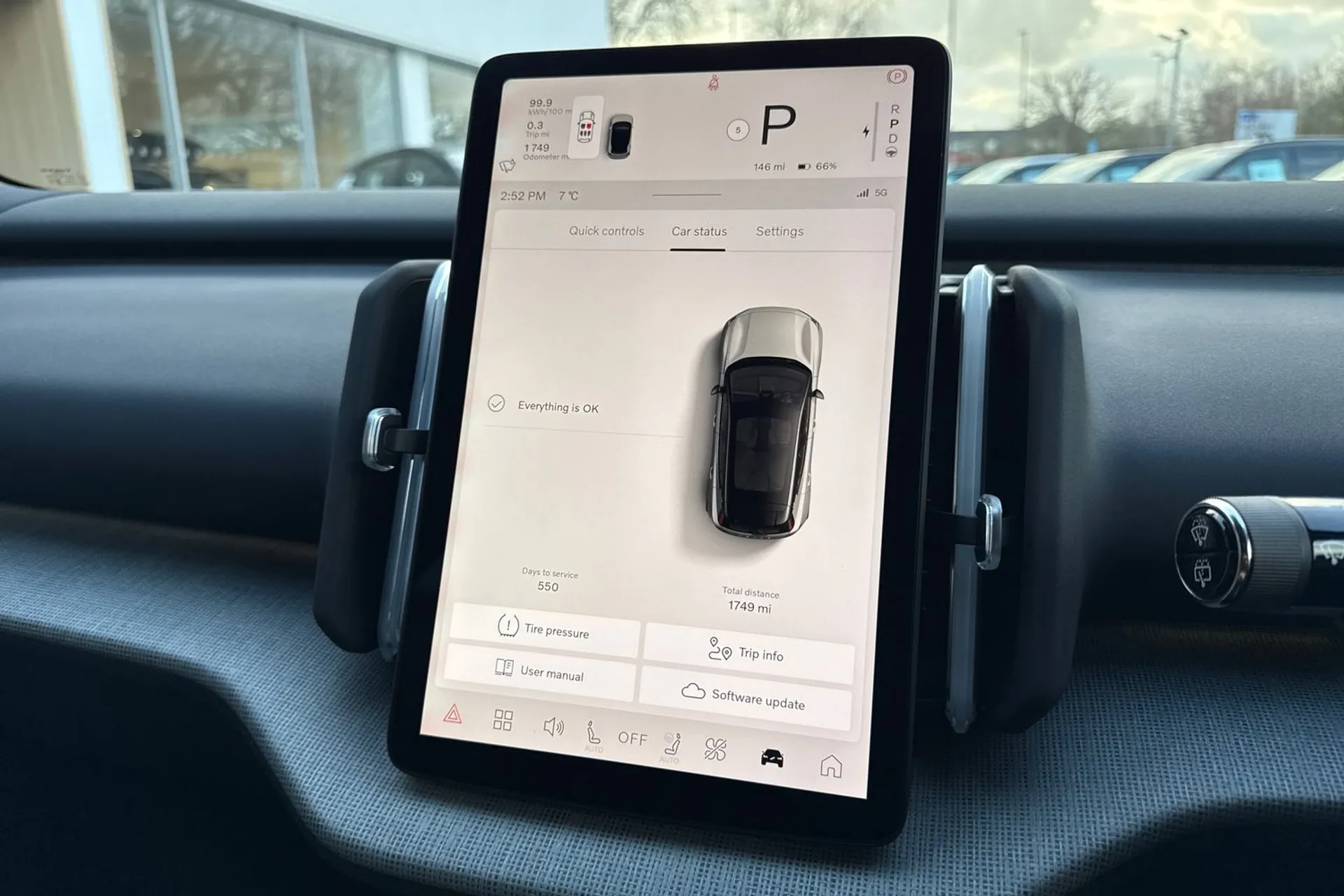 Volvo EX30 thumbnail image number 44