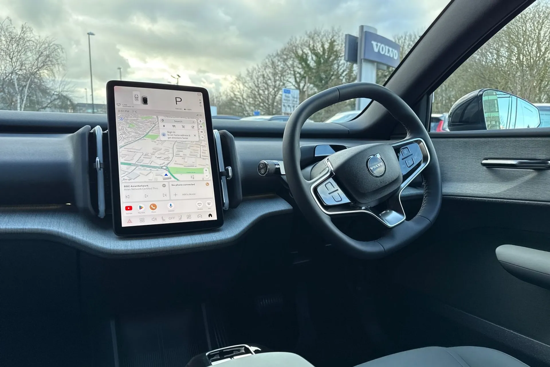 Volvo EX30 thumbnail image number 35