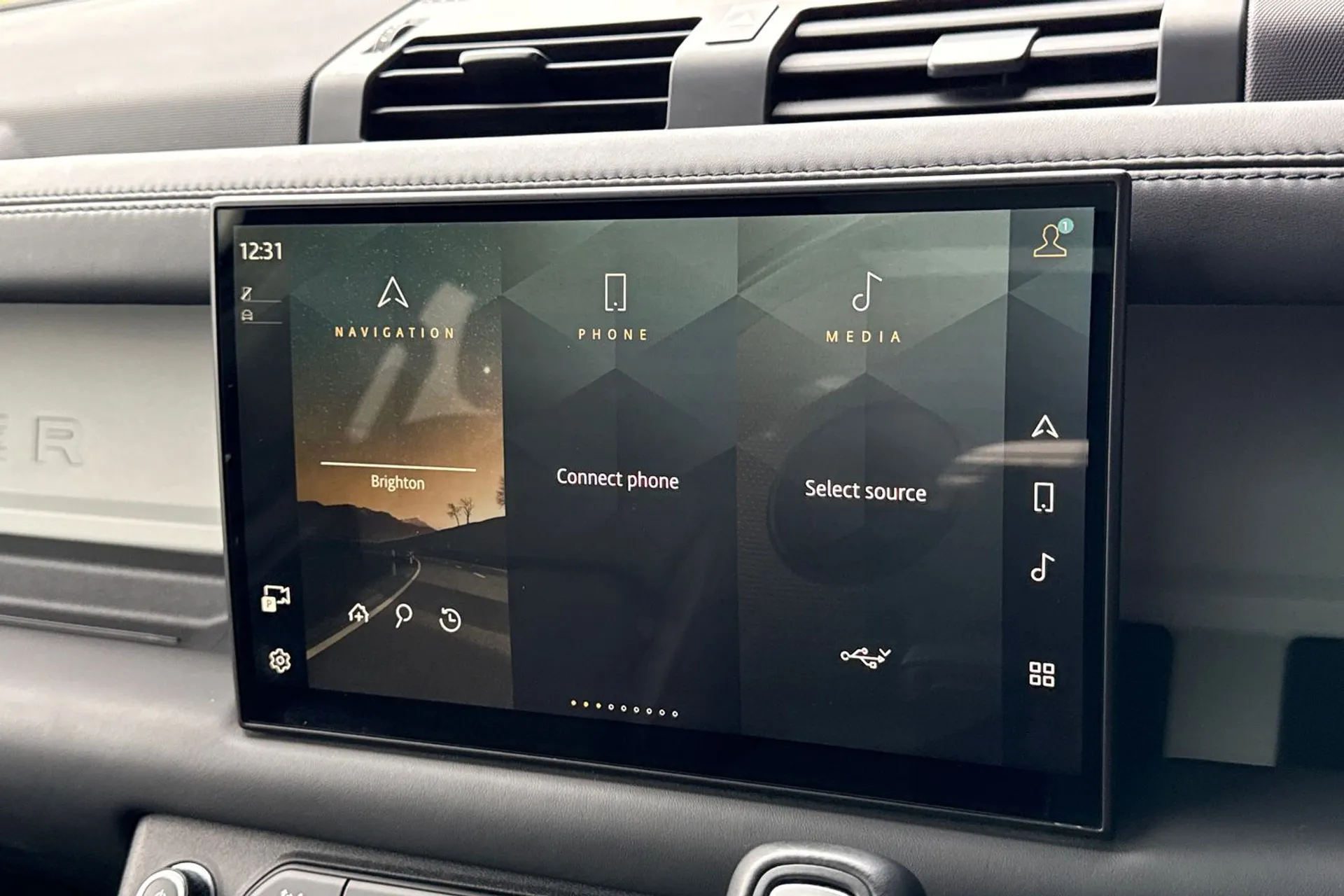 LAND ROVER DEFENDER thumbnail image number 60