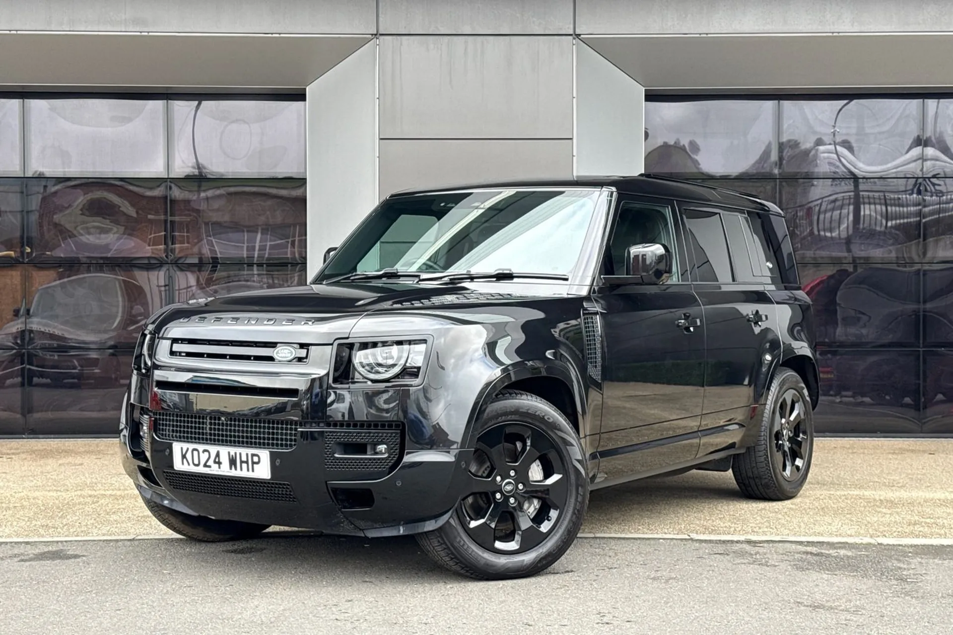 LAND ROVER DEFENDER thumbnail image number 13