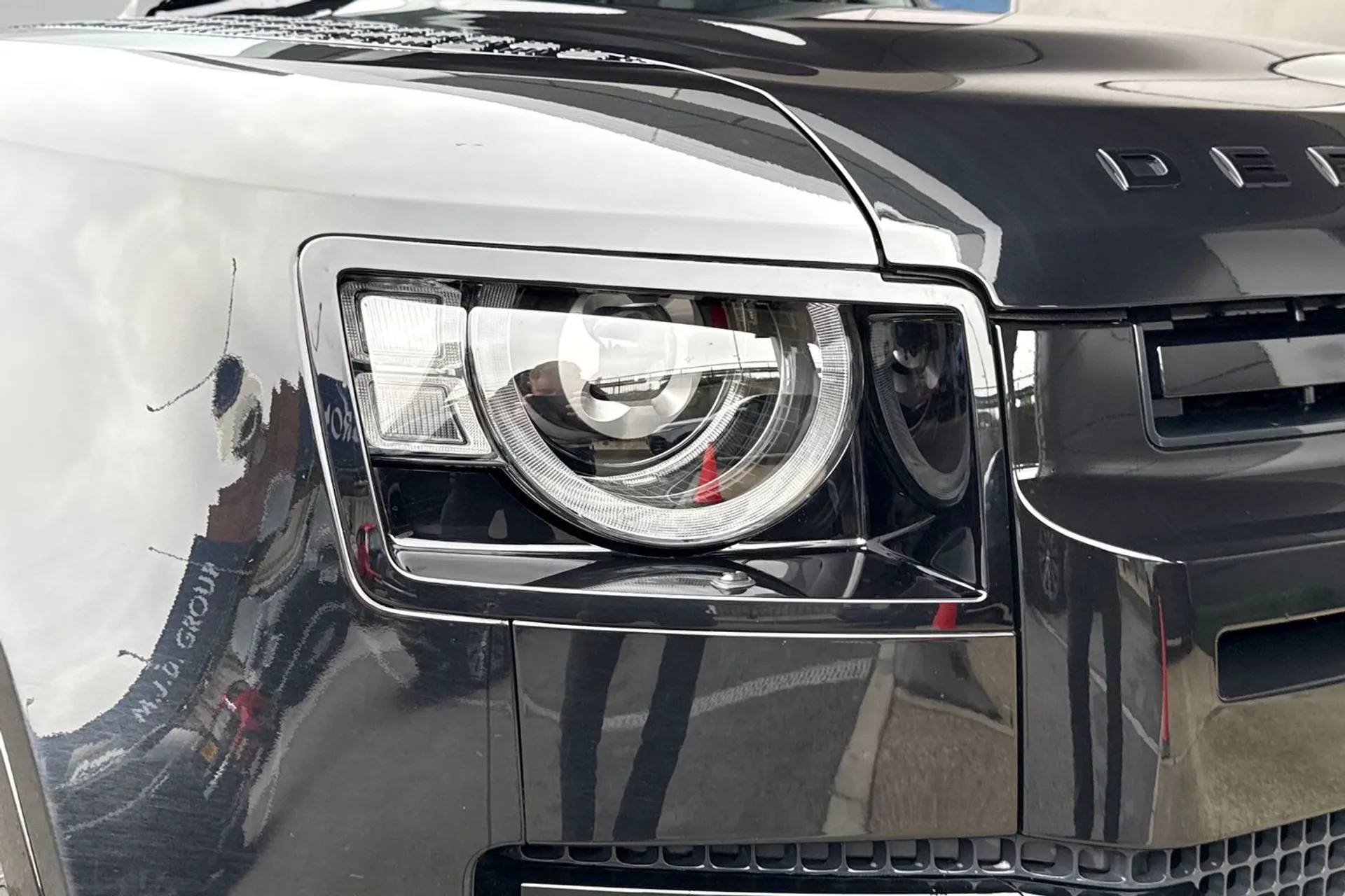 LAND ROVER DEFENDER thumbnail image number 20