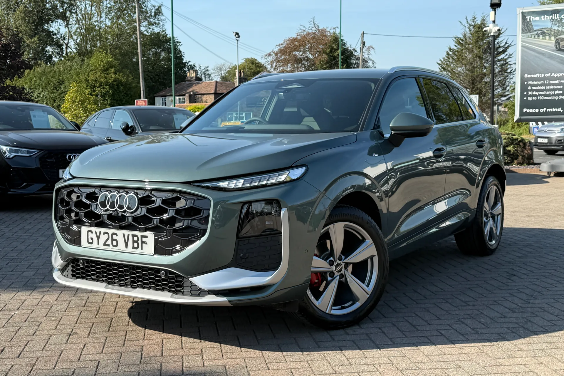 Audi Q3 thumbnail image number 32