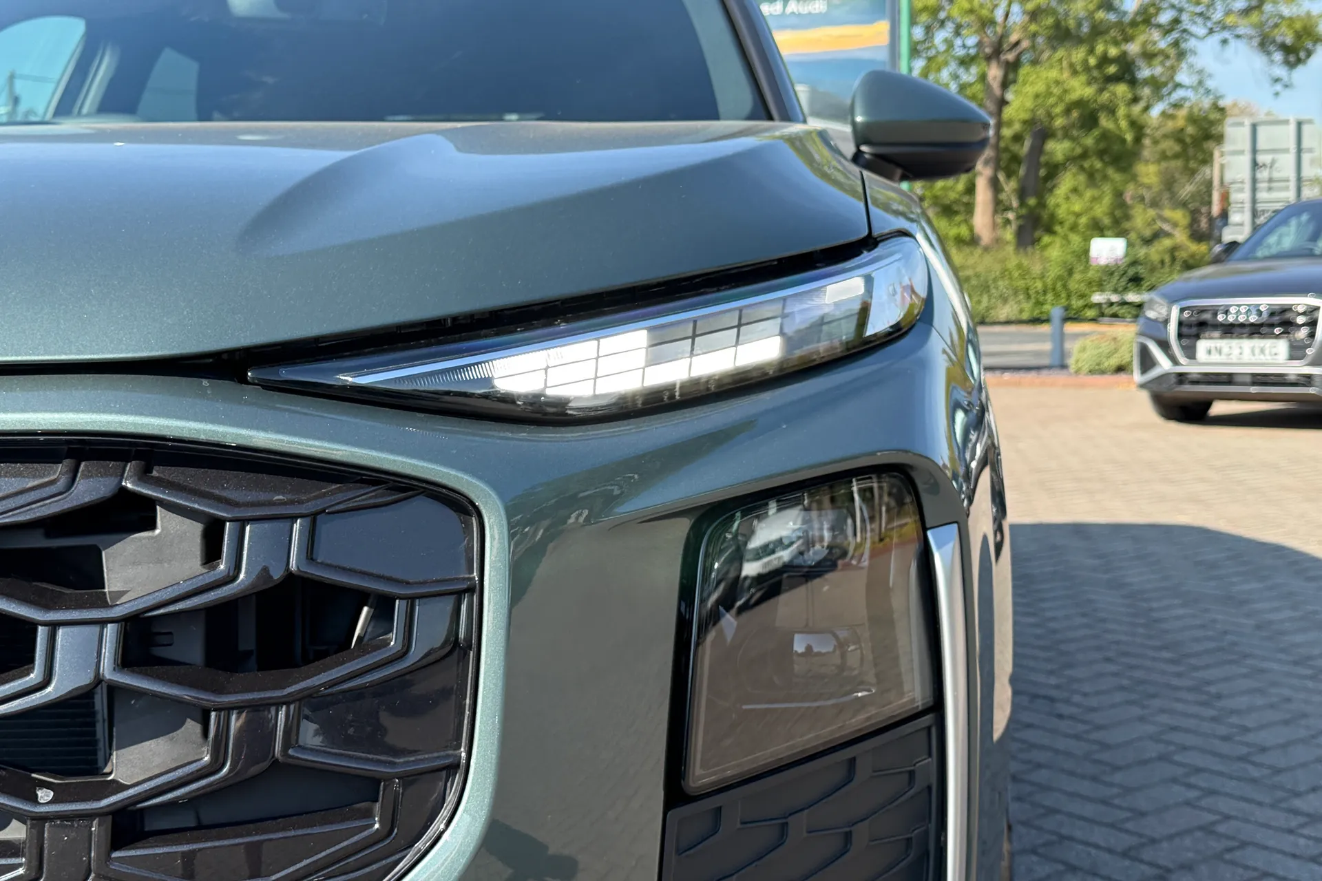 Audi Q3 thumbnail image number 59