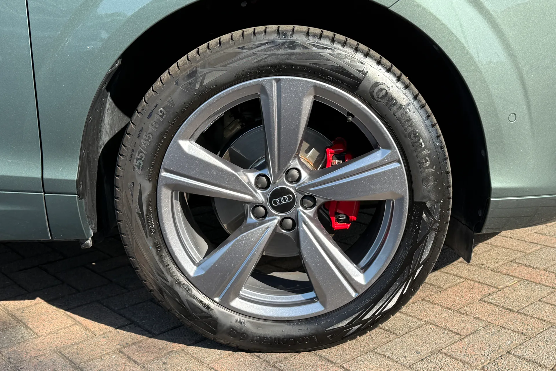 Audi Q3 thumbnail image number 54