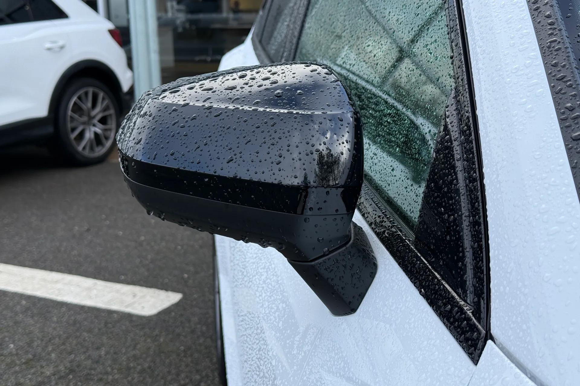 Audi Q3 thumbnail image number 8