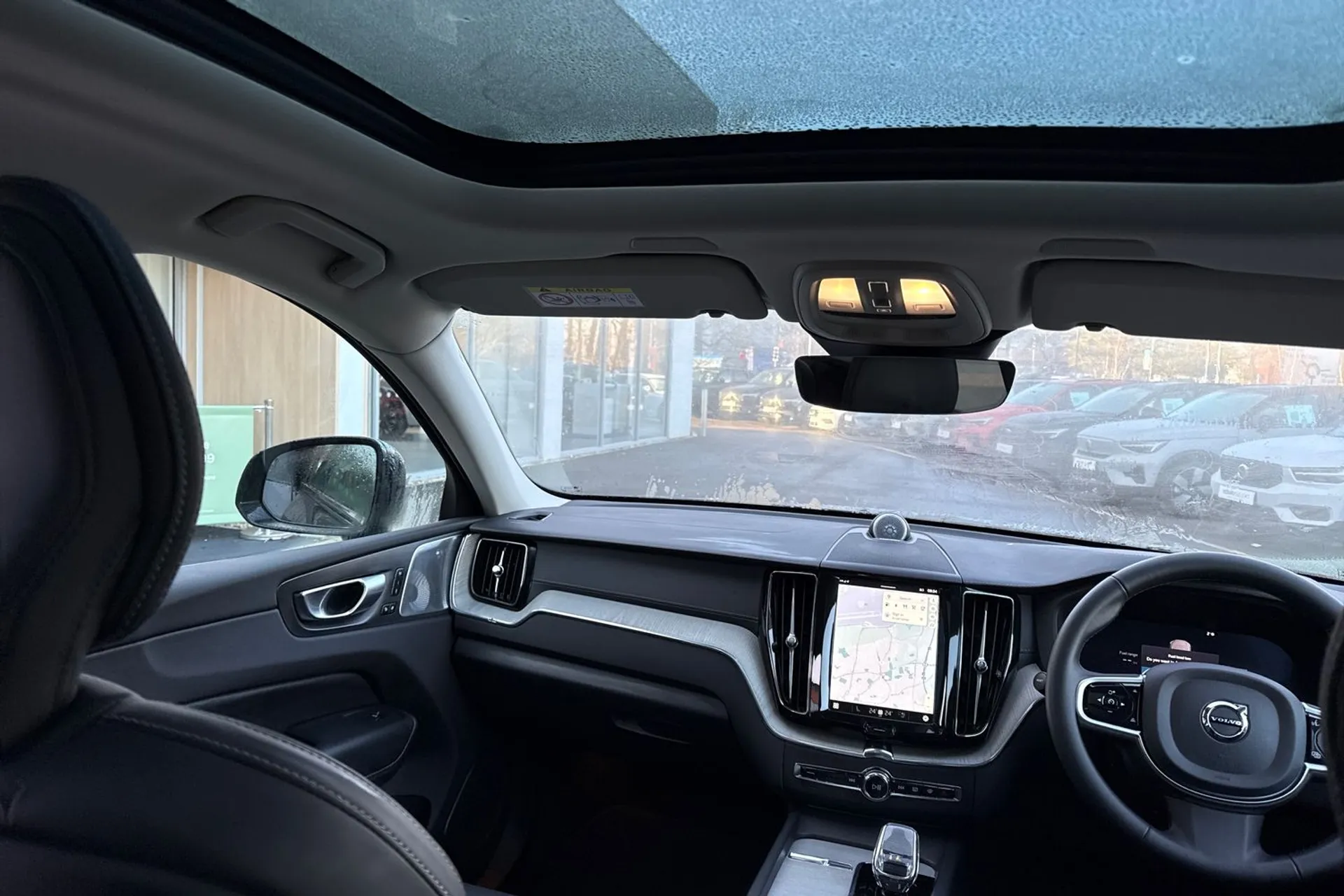 Volvo XC60 thumbnail image number 32