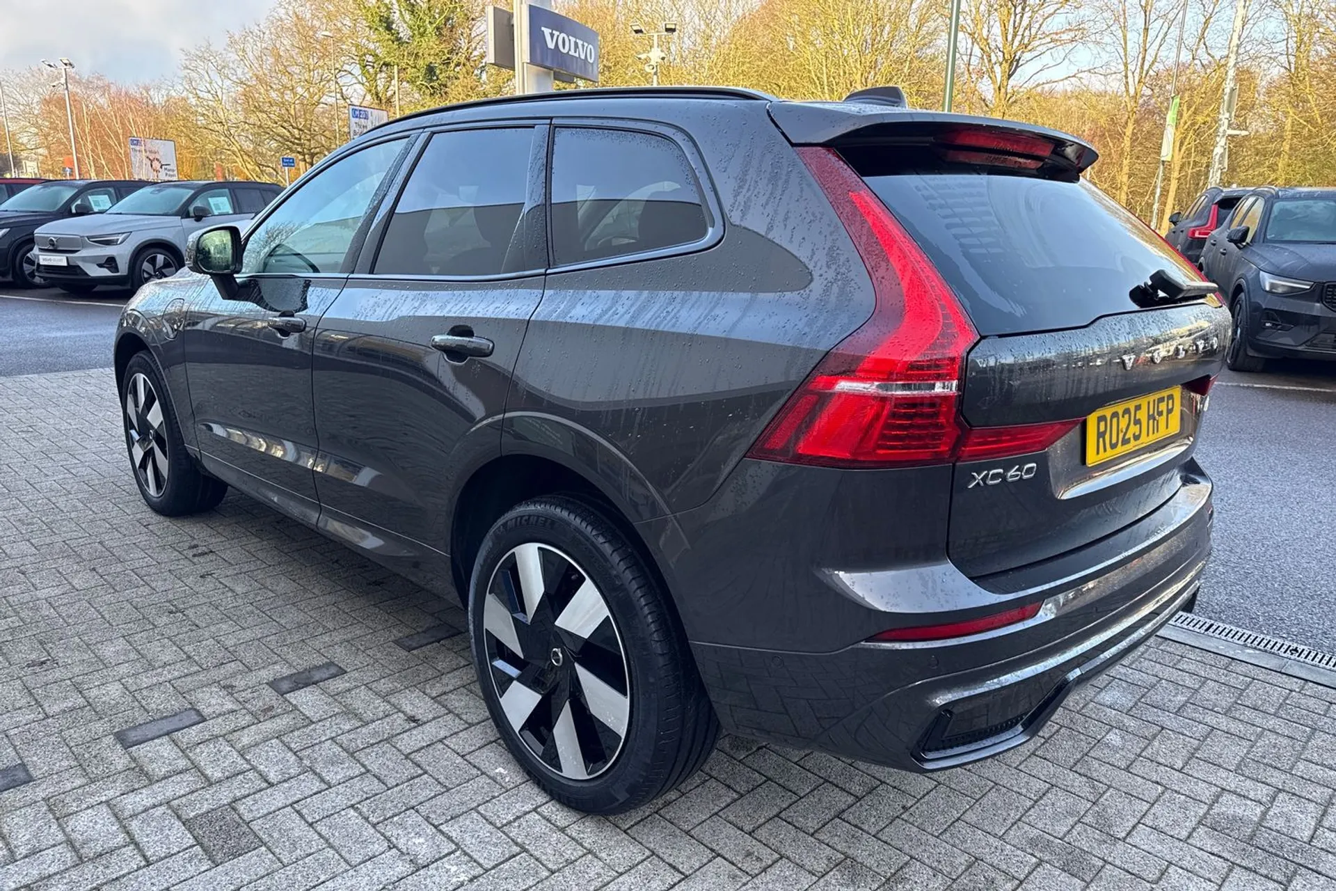 Volvo XC60 thumbnail image number 10