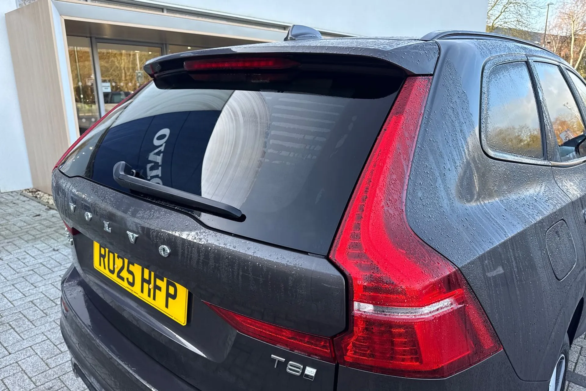 Volvo XC60 thumbnail image number 16