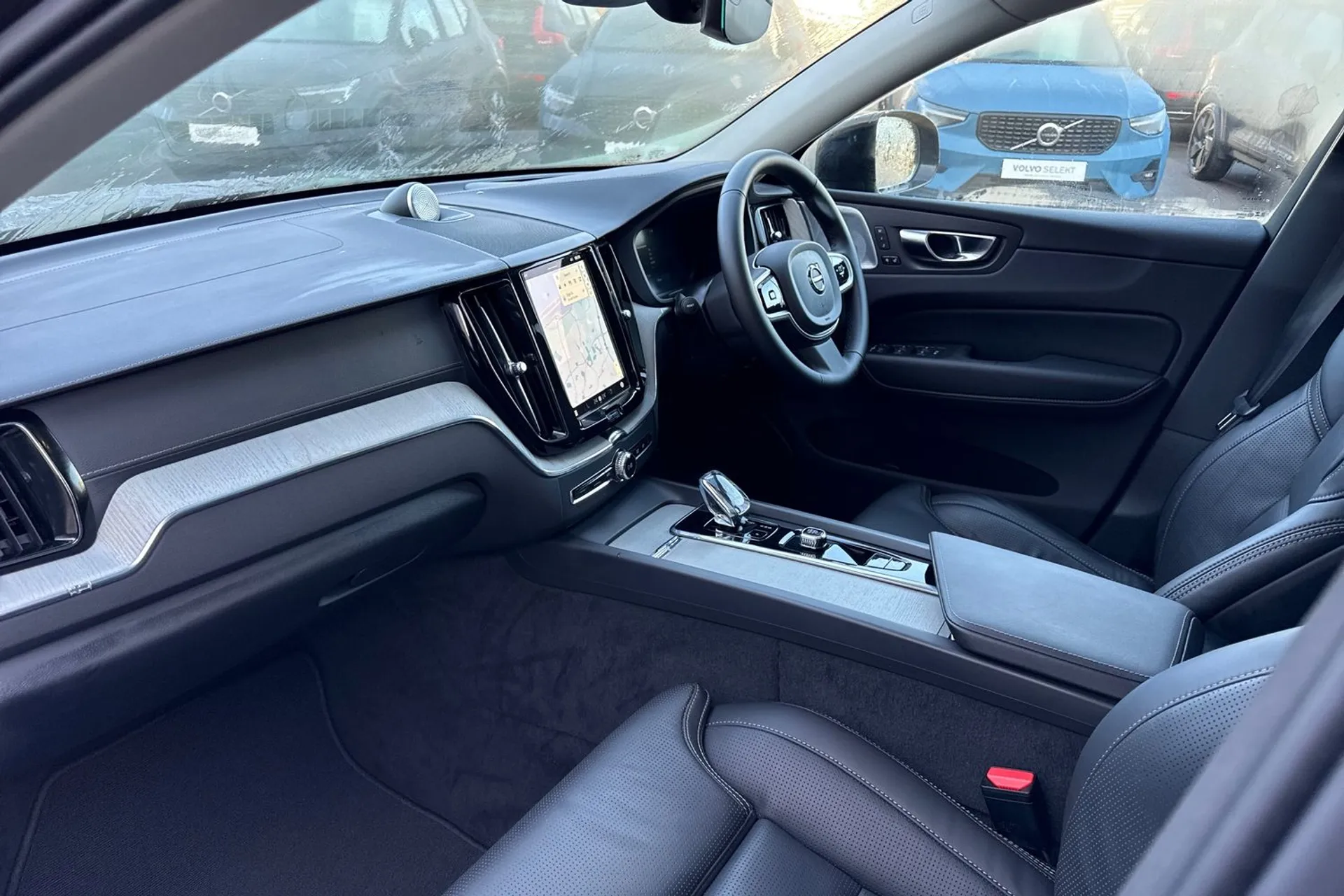 Volvo XC60 thumbnail image number 27