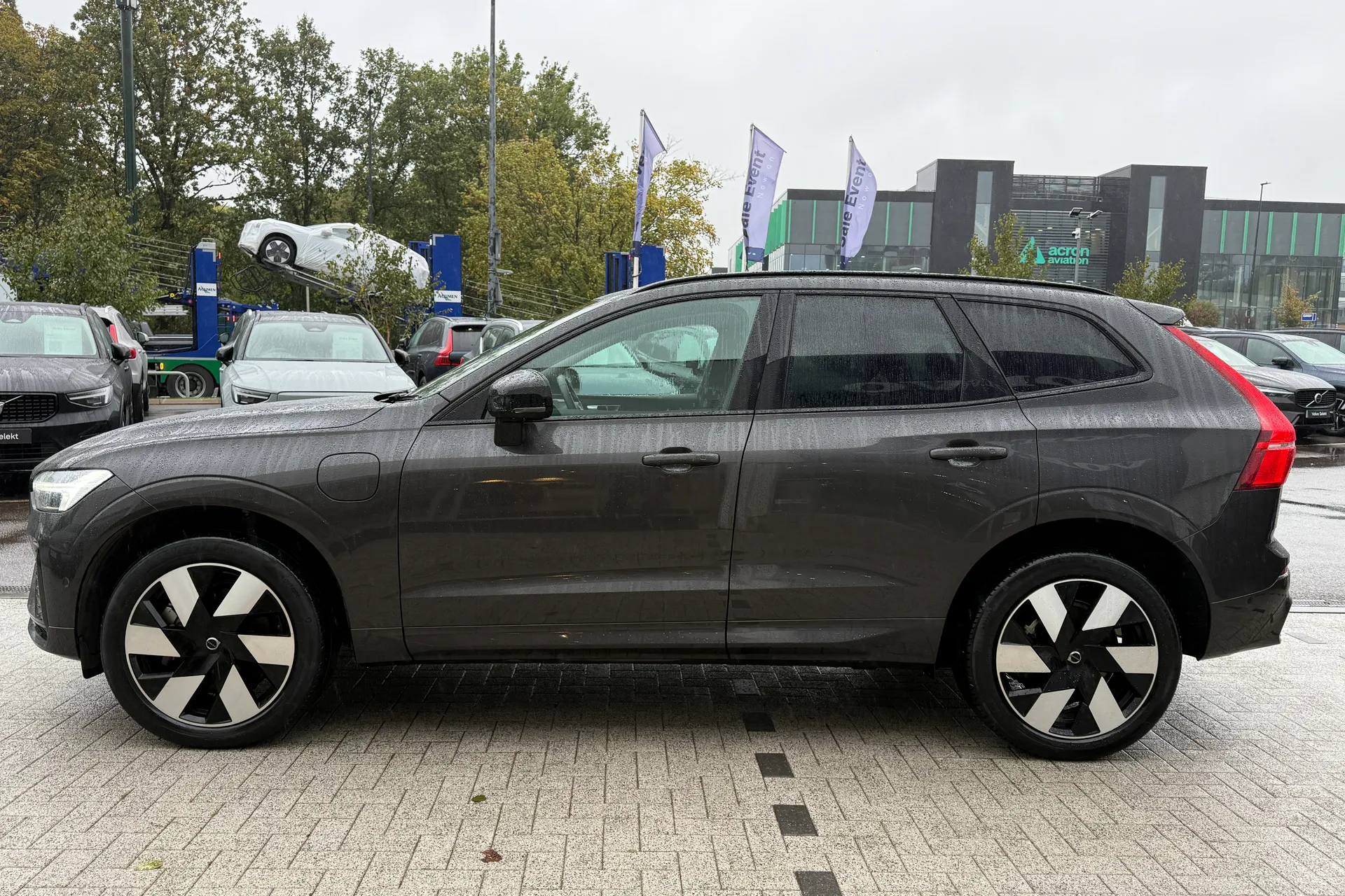 Volvo XC60 thumbnail image number 7
