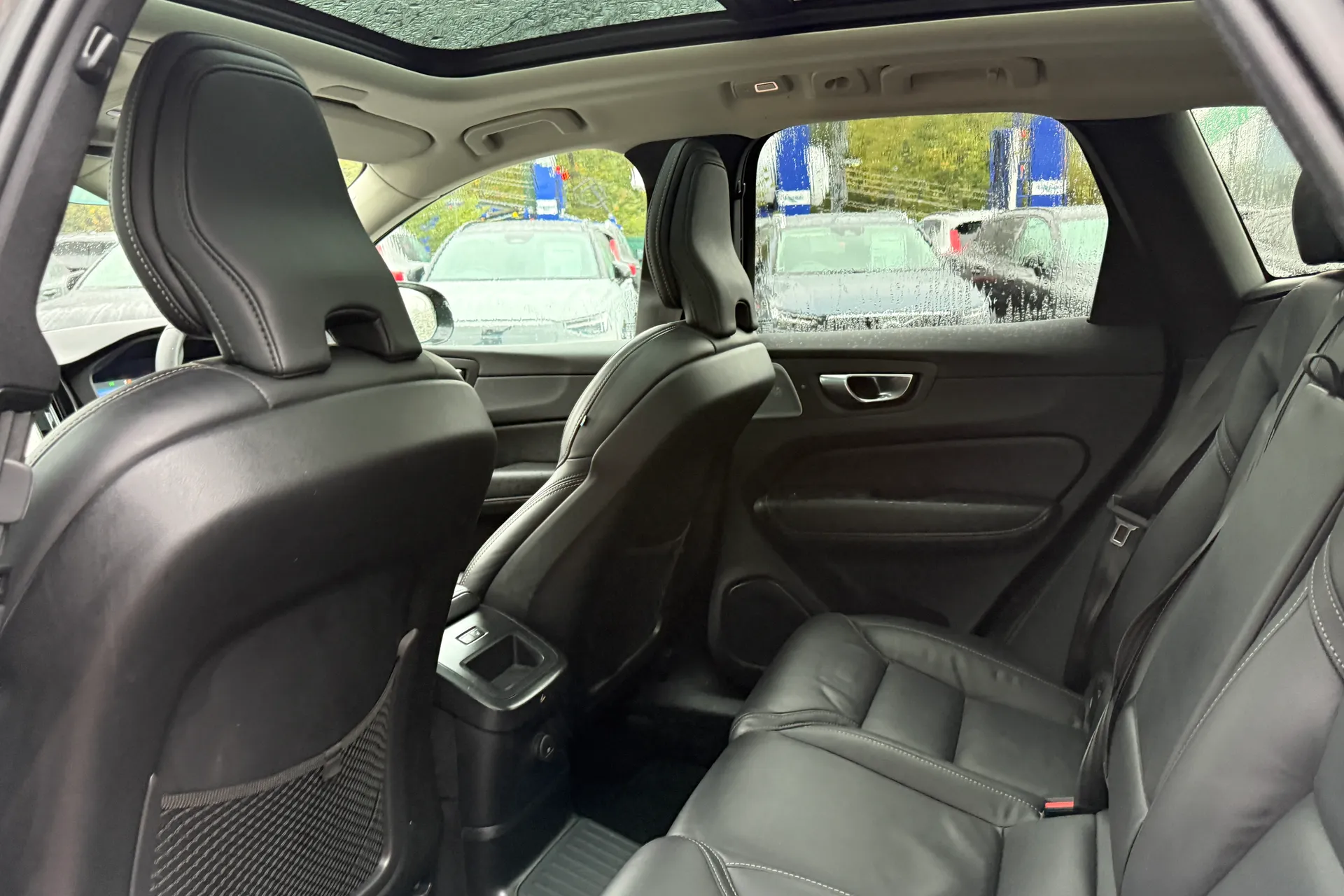 Volvo XC60 thumbnail image number 26