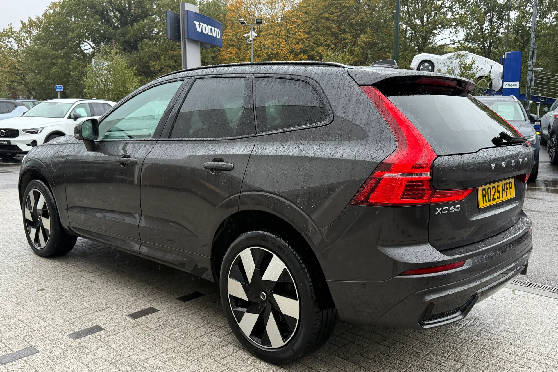 Volvo XC60 thumbnail image number 6