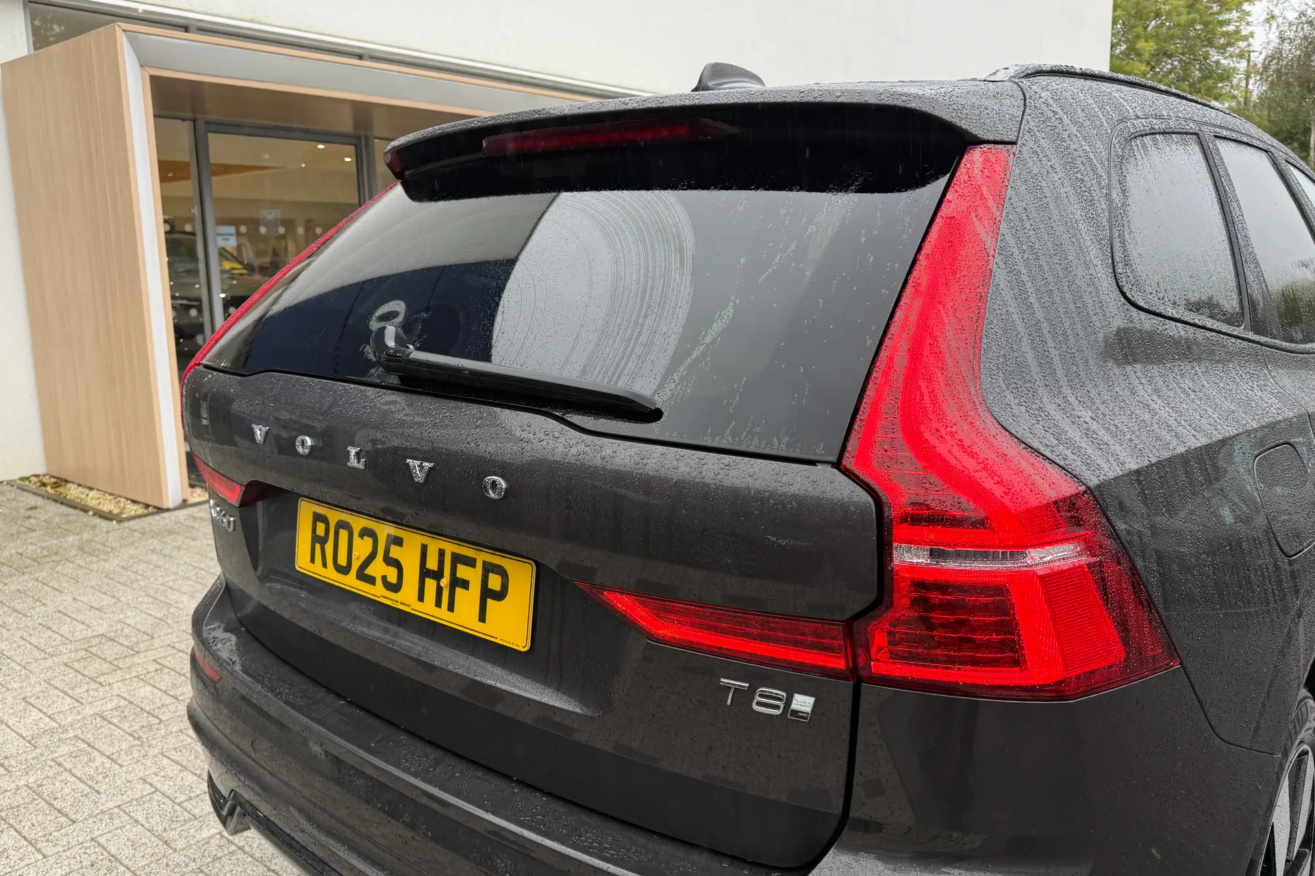 Volvo XC60 thumbnail image number 14
