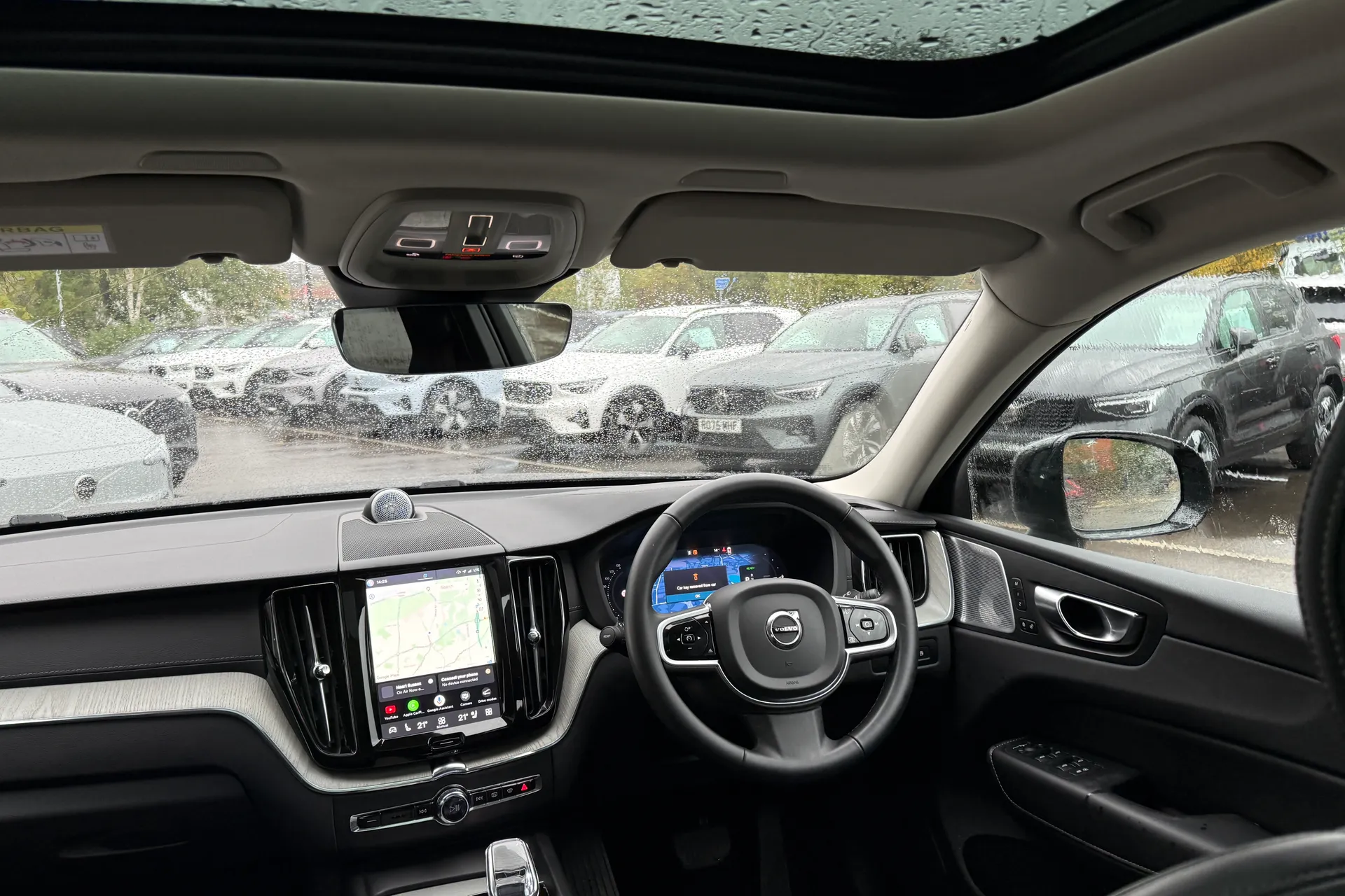 Volvo XC60 thumbnail image number 30