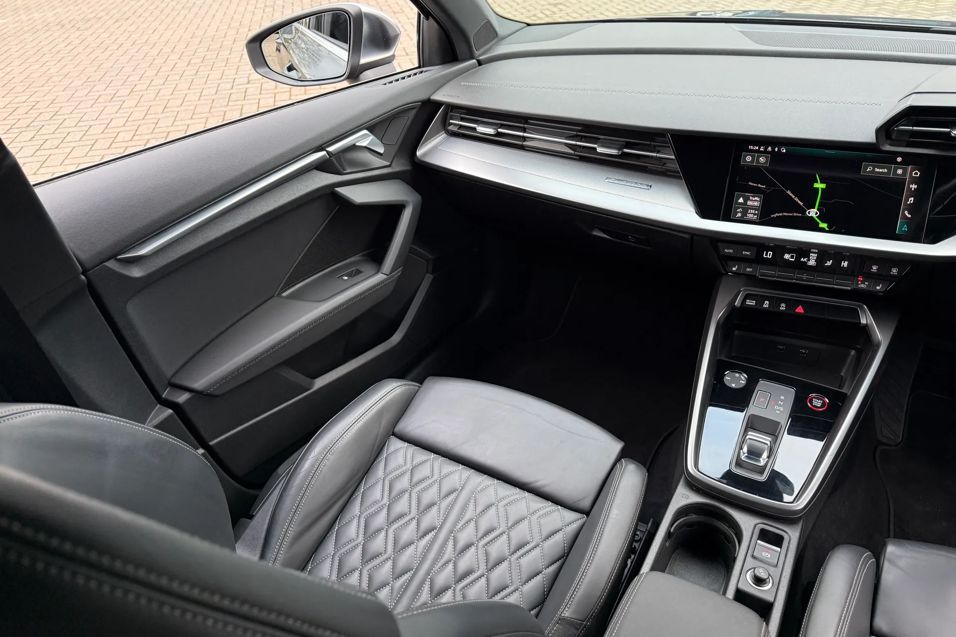 Audi A3 thumbnail image number 35