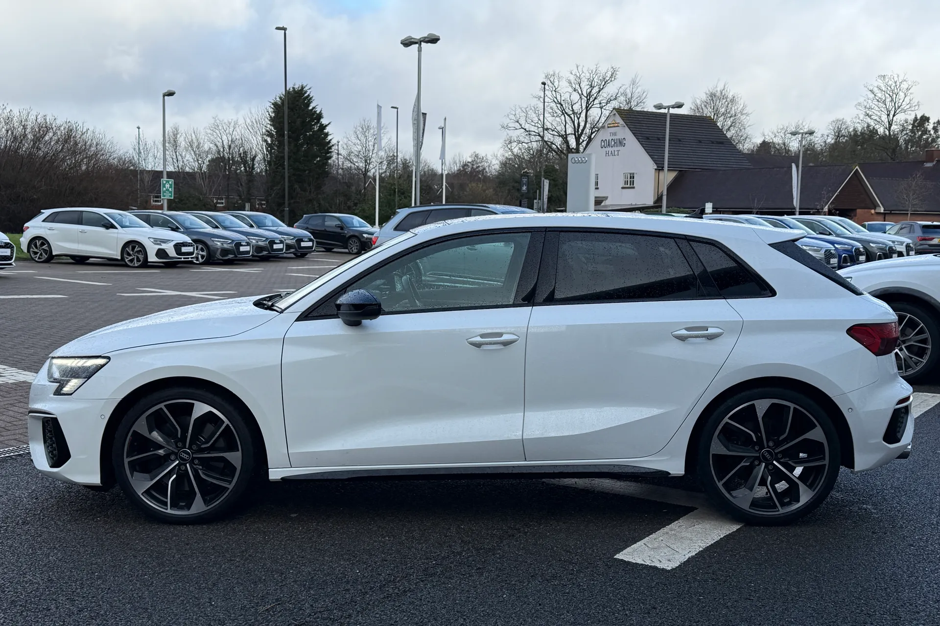 Audi A3 thumbnail image number 47