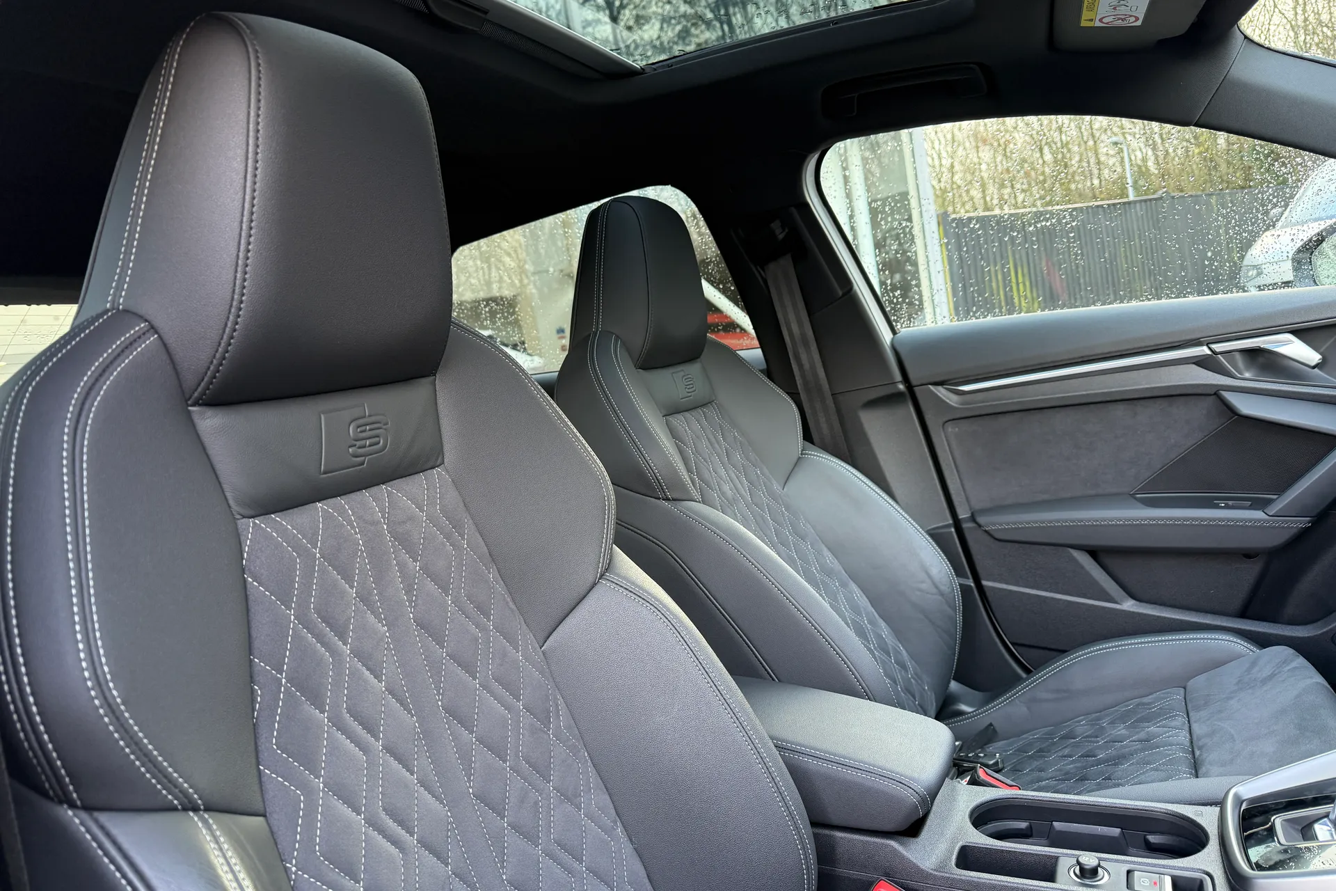 Audi A3 thumbnail image number 28