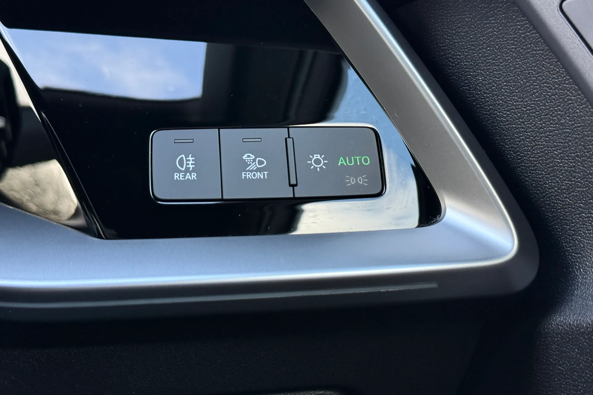 Audi A3 thumbnail image number 19