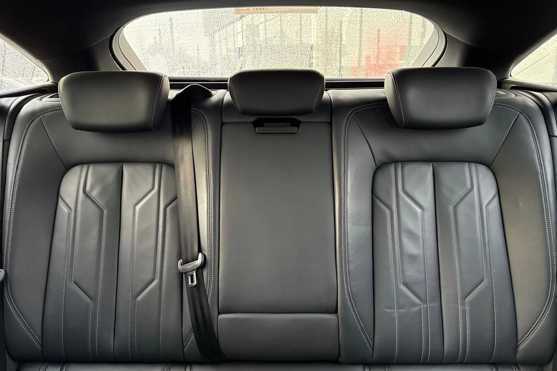 Audi e-tron thumbnail image number 46