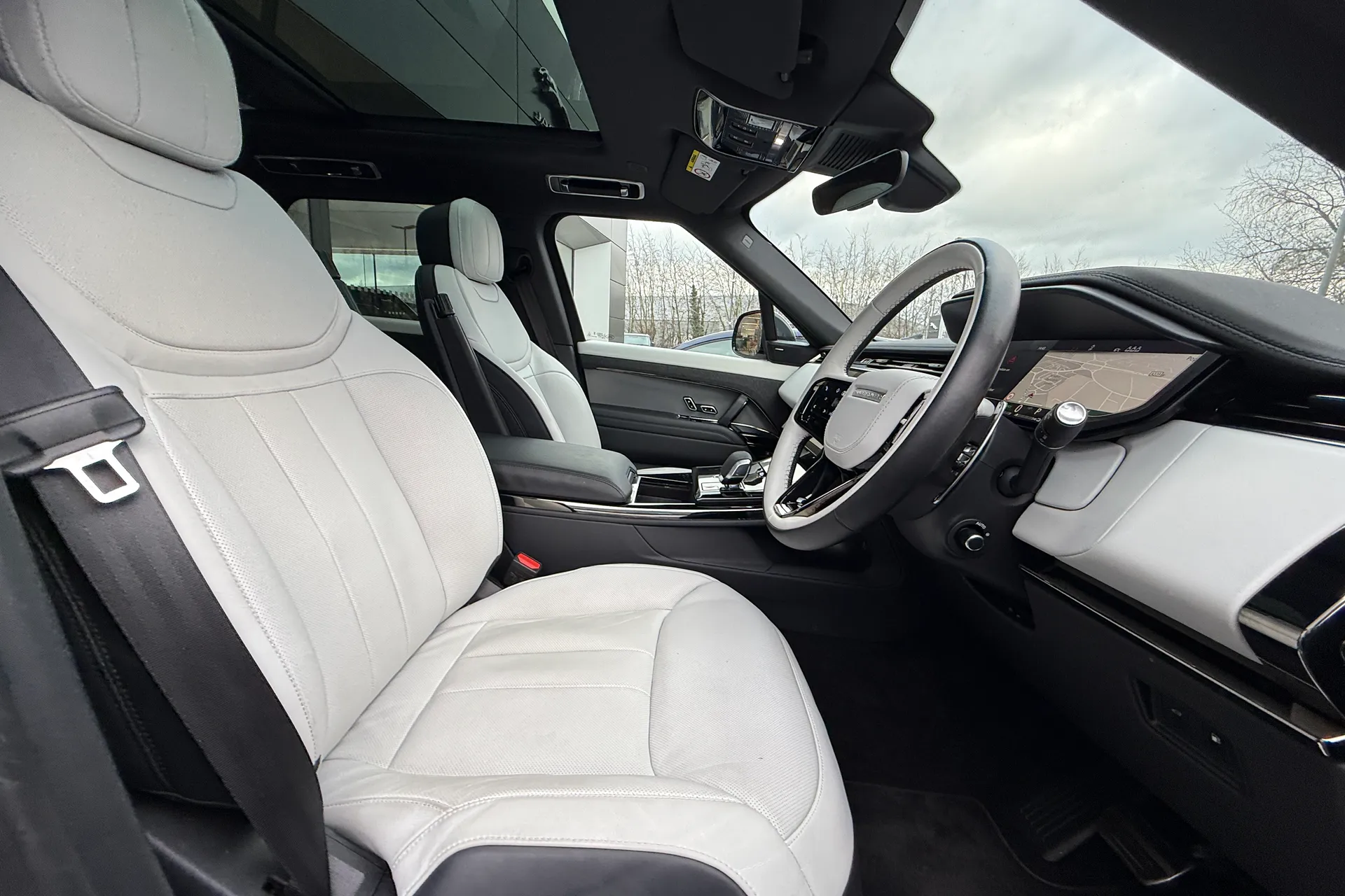 LAND ROVER RANGE ROVER SPORT thumbnail image number 9