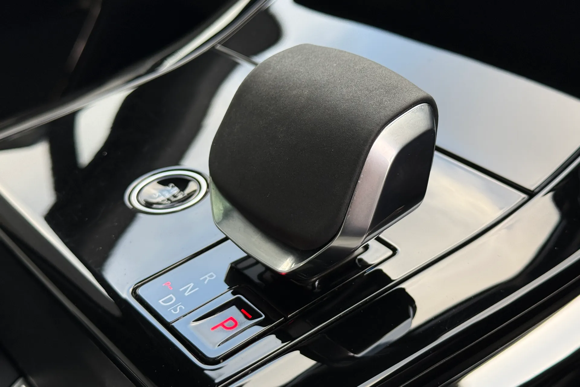 LAND ROVER RANGE ROVER SPORT thumbnail image number 19