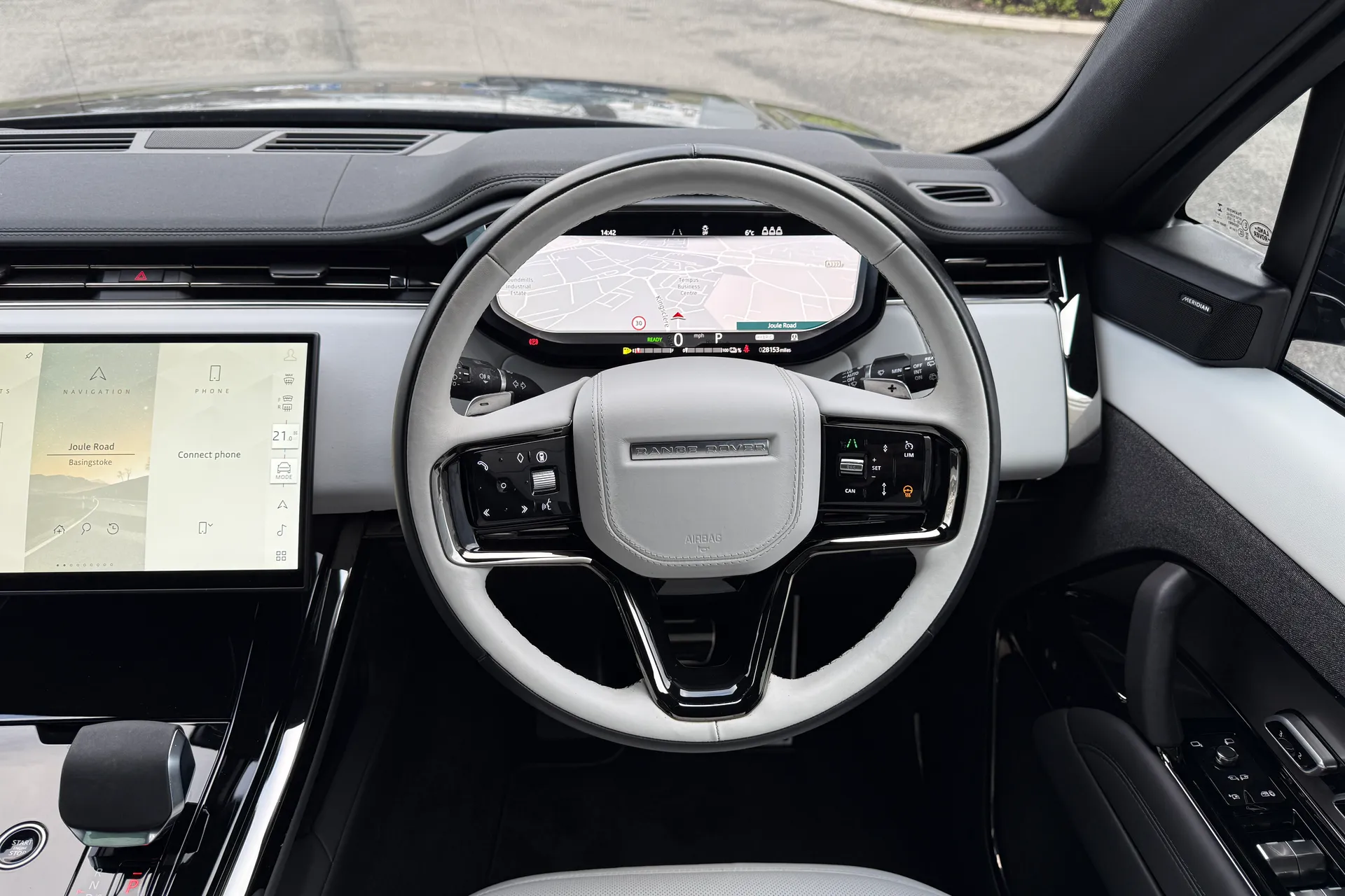 LAND ROVER RANGE ROVER SPORT thumbnail image number 14