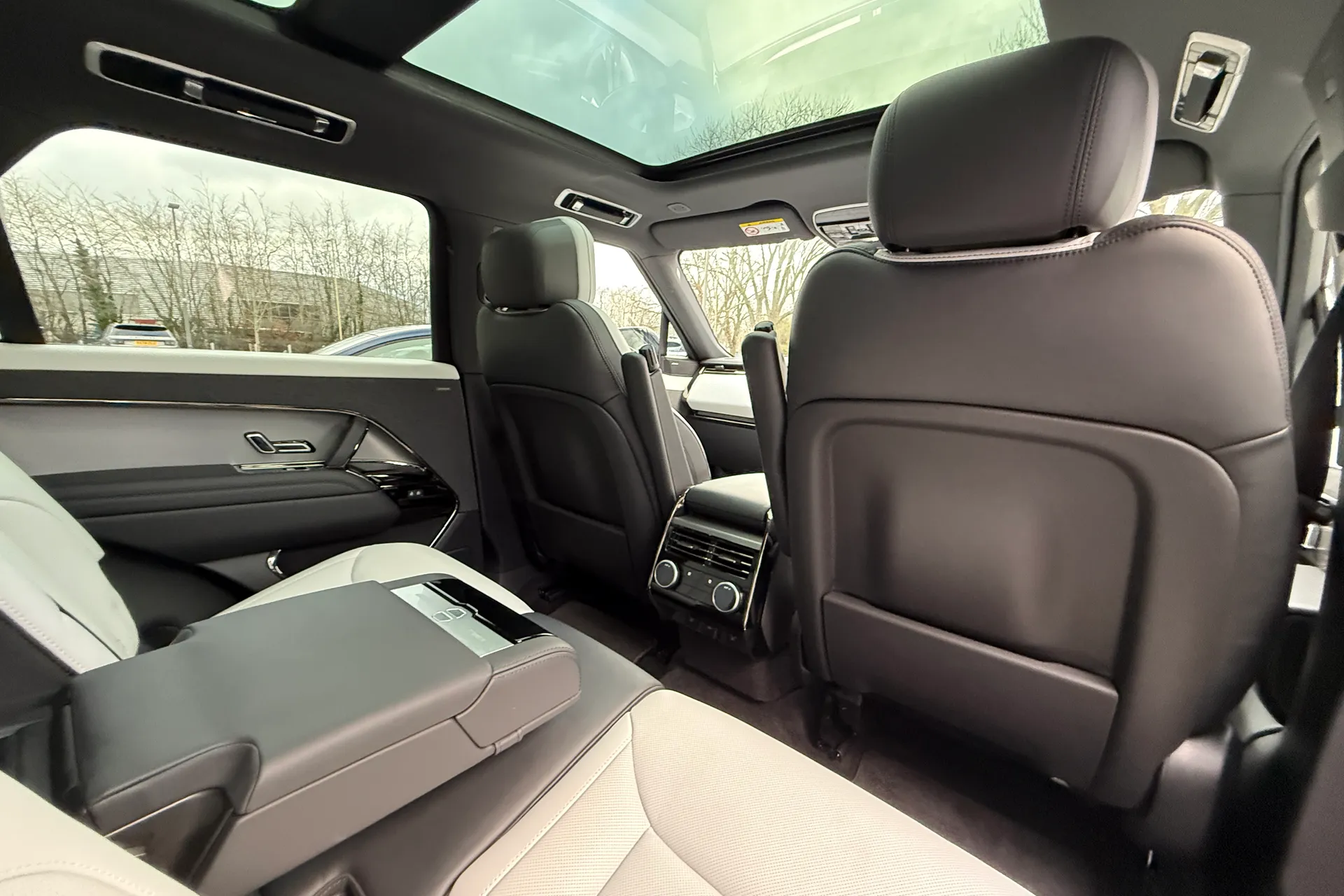 LAND ROVER RANGE ROVER SPORT thumbnail image number 41