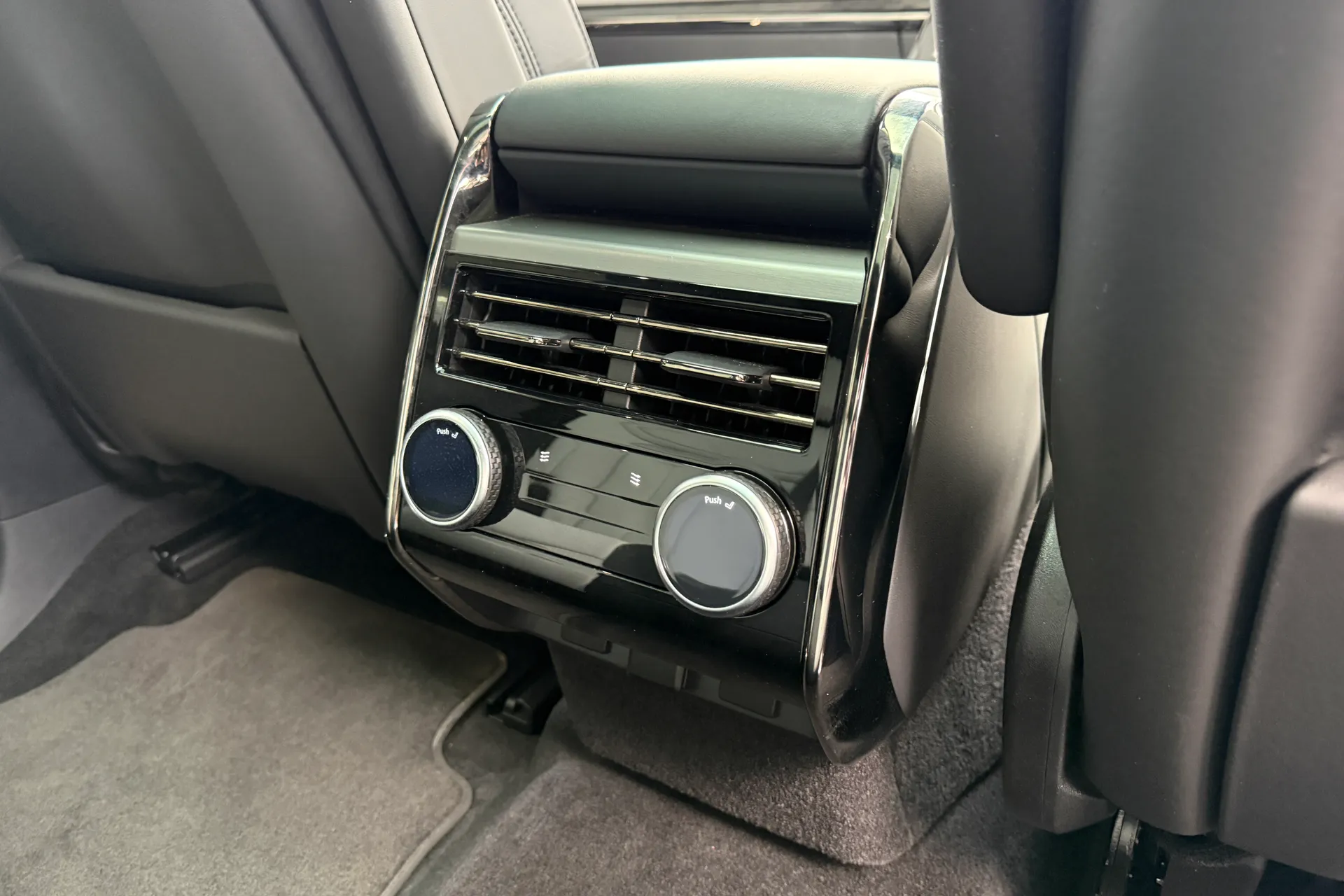 LAND ROVER RANGE ROVER SPORT thumbnail image number 33