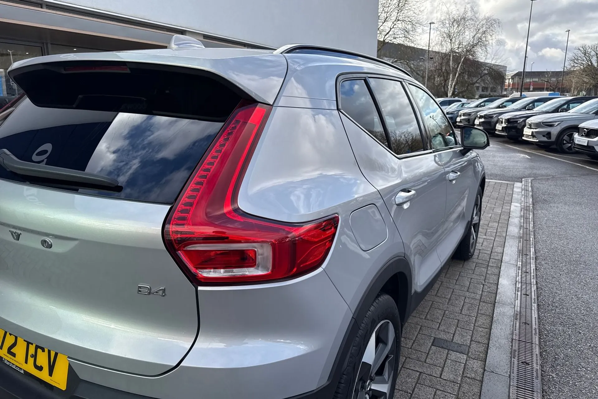 Volvo XC40 thumbnail image number 15