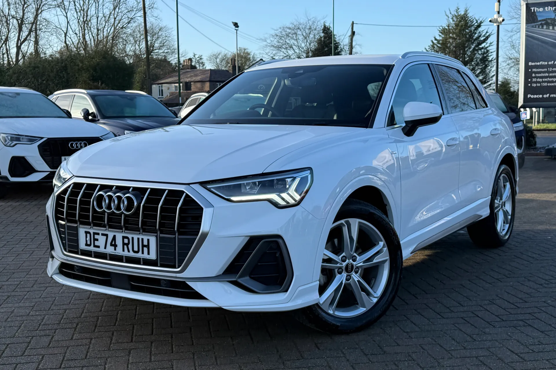 Audi Q3 thumbnail image number 24