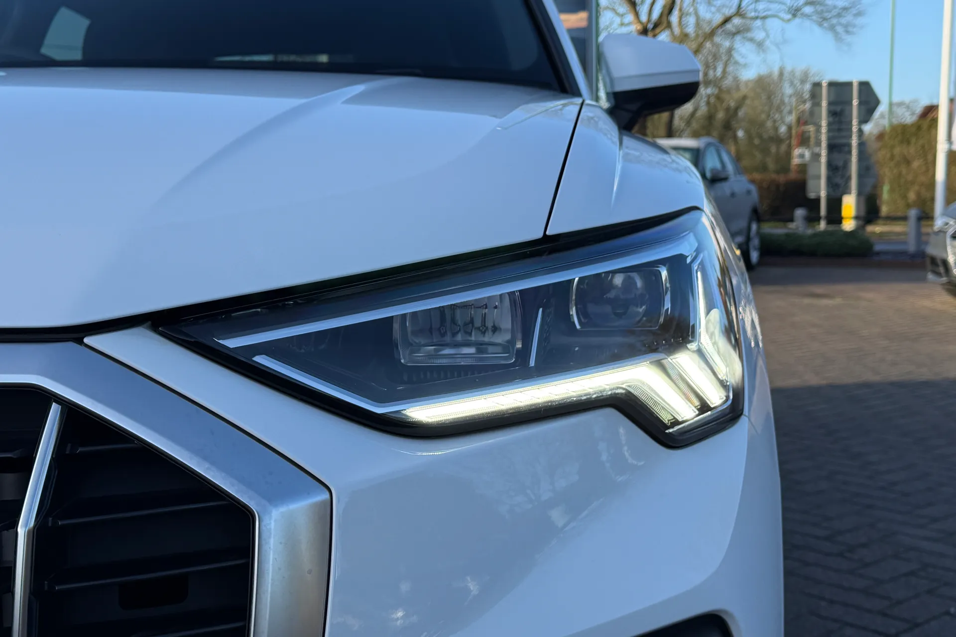 Audi Q3 thumbnail image number 50