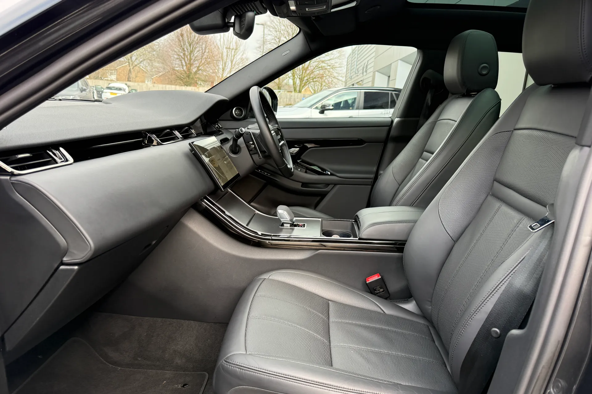 LAND ROVER RANGE ROVER EVOQUE thumbnail image number 10