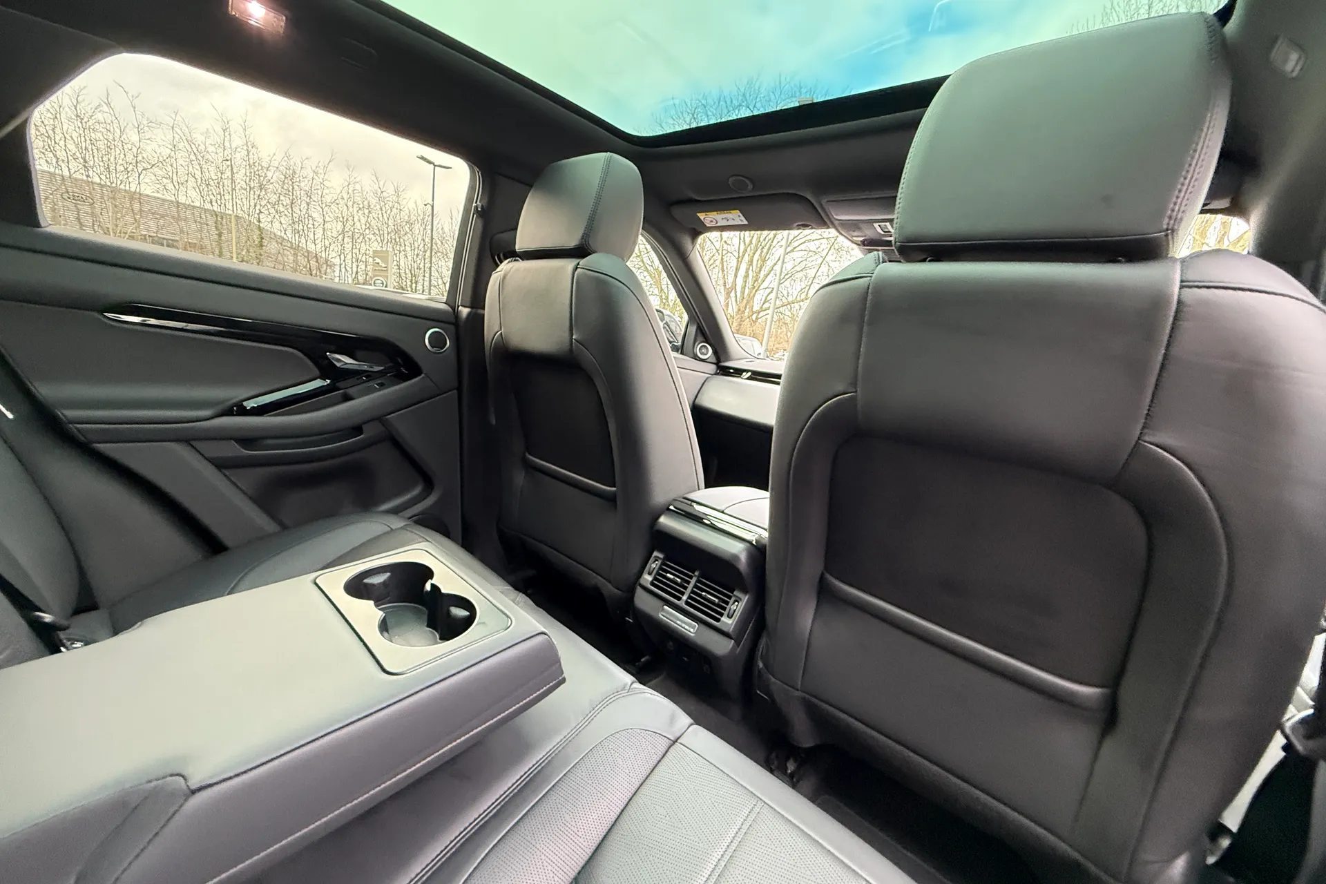 LAND ROVER RANGE ROVER EVOQUE thumbnail image number 39