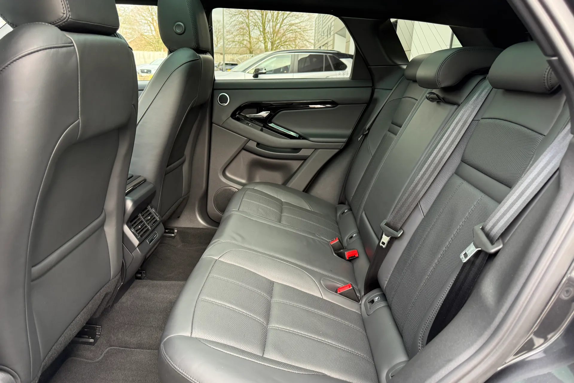 LAND ROVER RANGE ROVER EVOQUE thumbnail image number 47