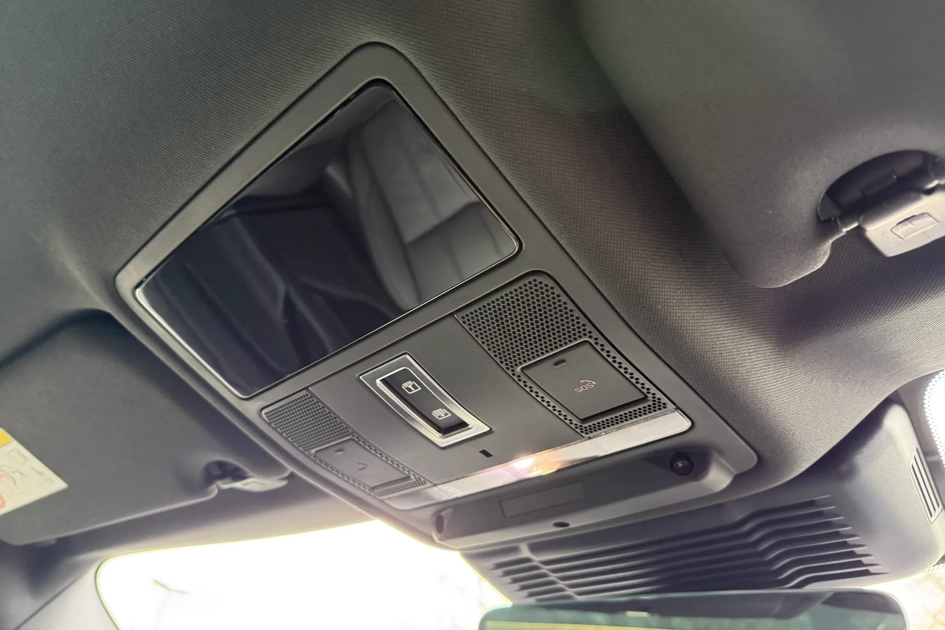 LAND ROVER RANGE ROVER EVOQUE thumbnail image number 50