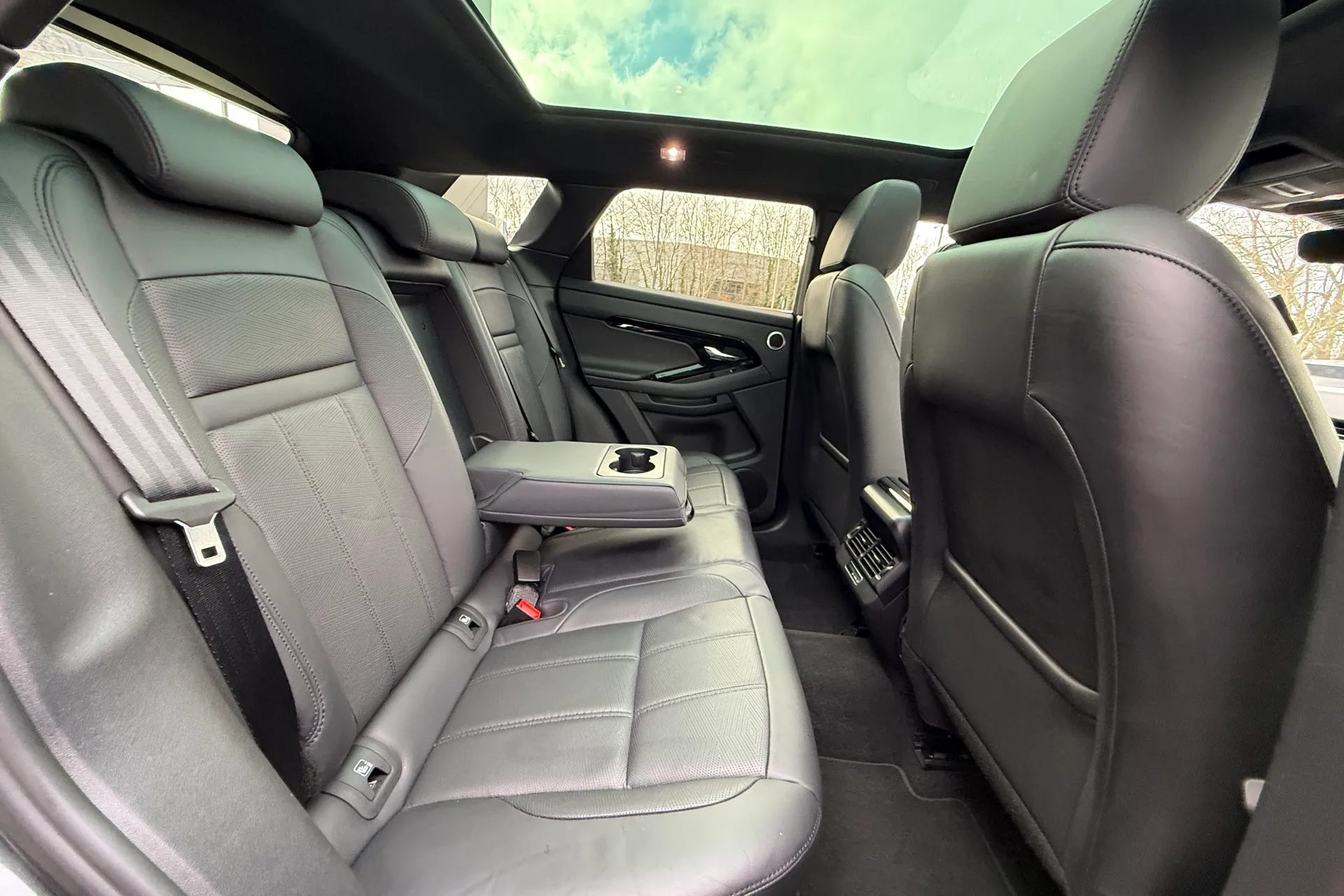 LAND ROVER RANGE ROVER EVOQUE thumbnail image number 41