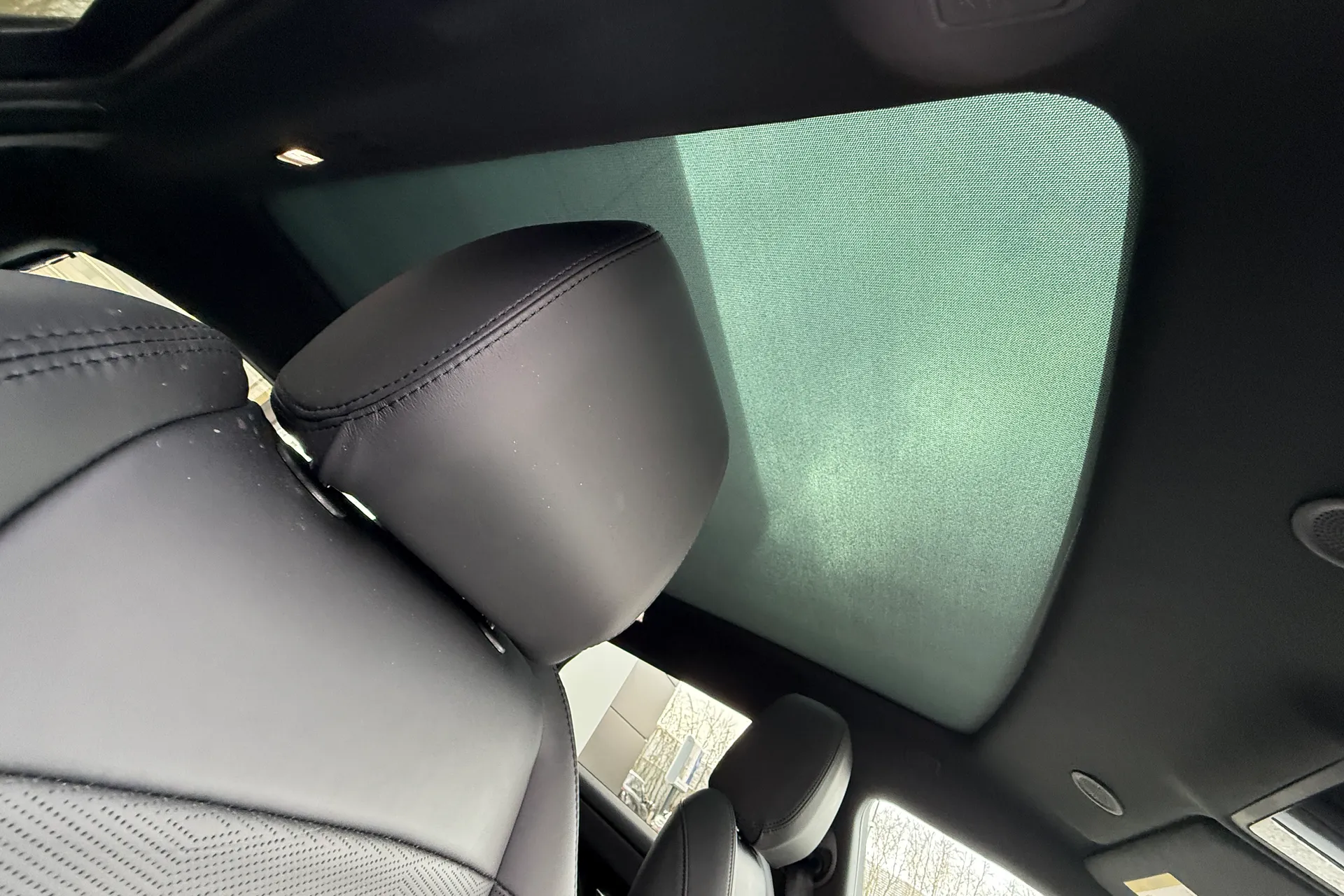 LAND ROVER RANGE ROVER EVOQUE thumbnail image number 36