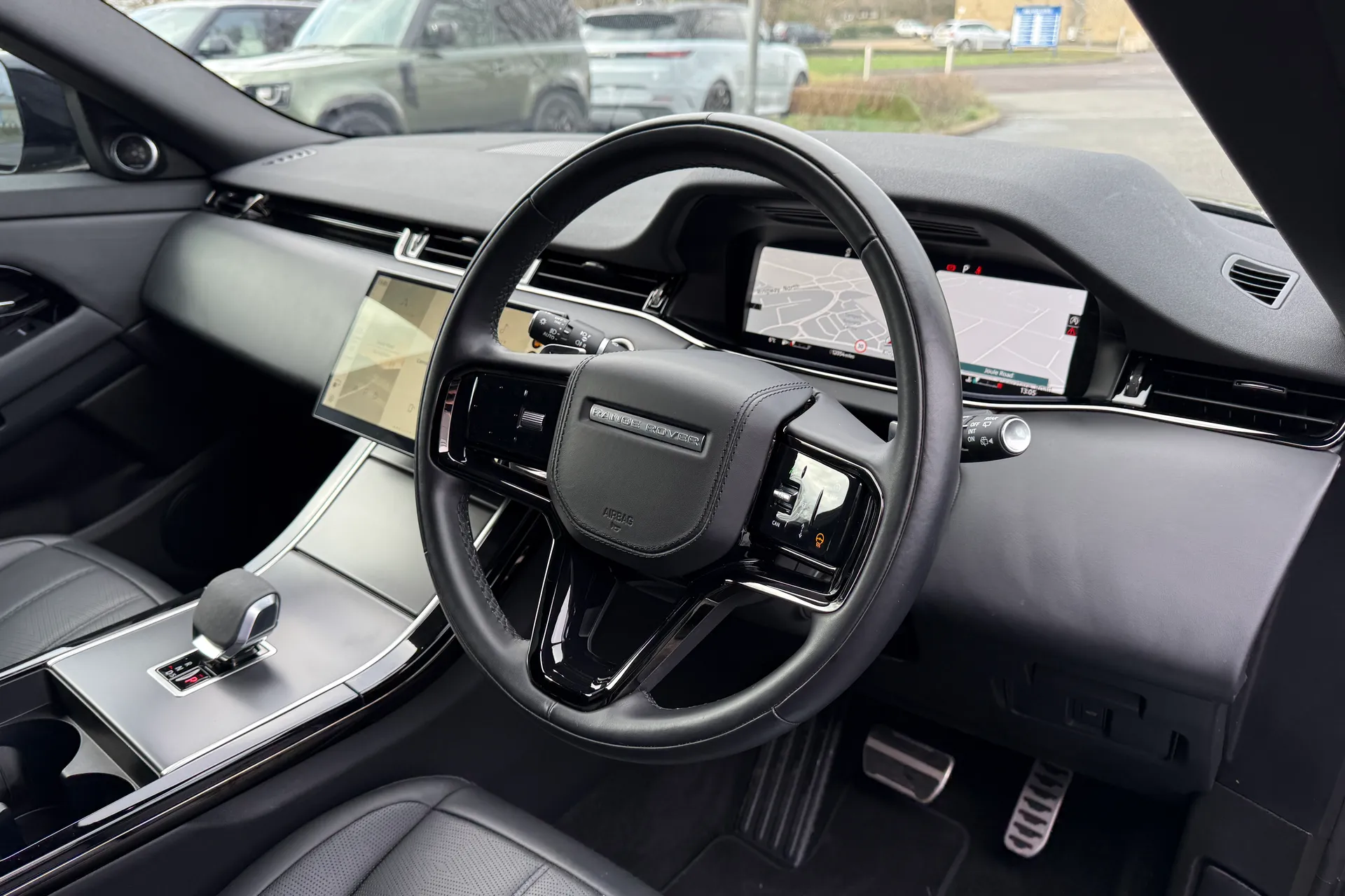 LAND ROVER RANGE ROVER EVOQUE thumbnail image number 31